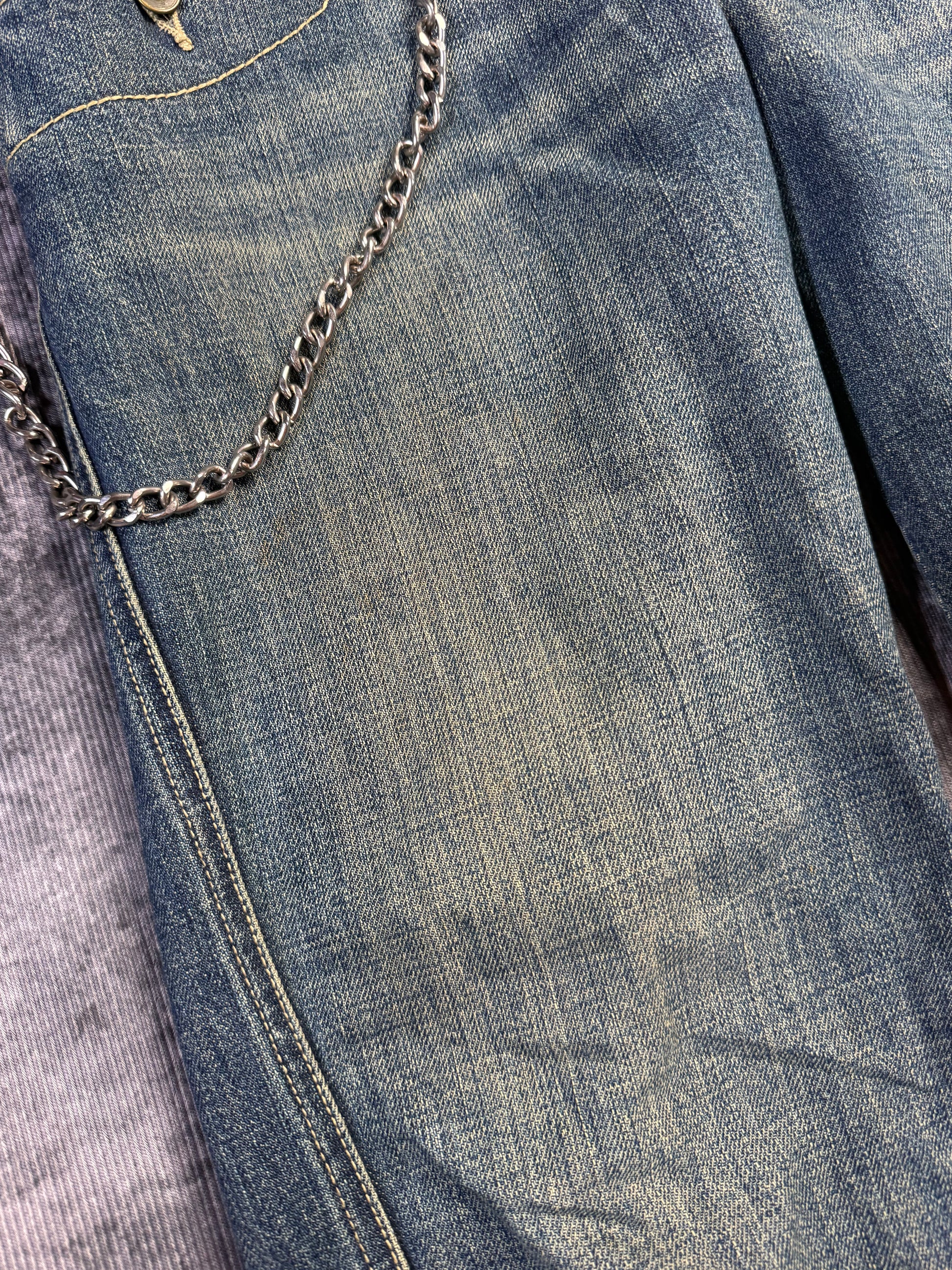 040726BAD2WEAR