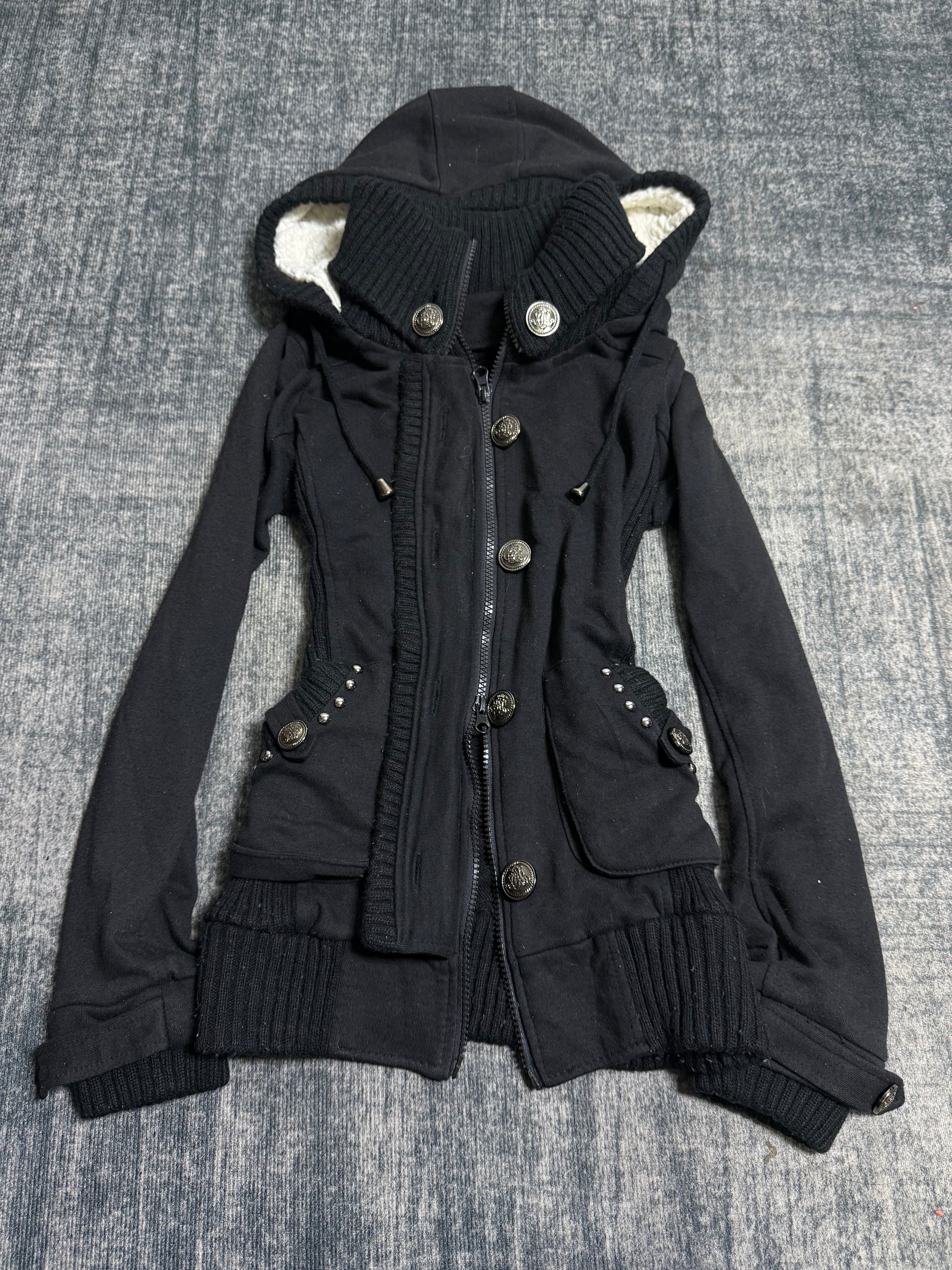B2V- INGNI JACKET༒