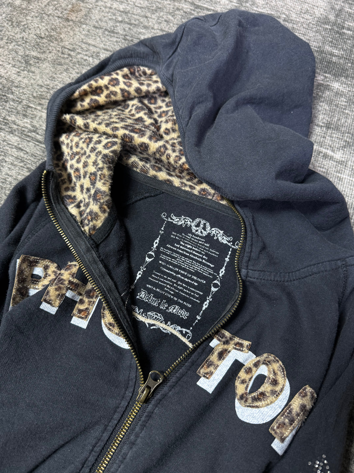 2430926BAD2WEAR