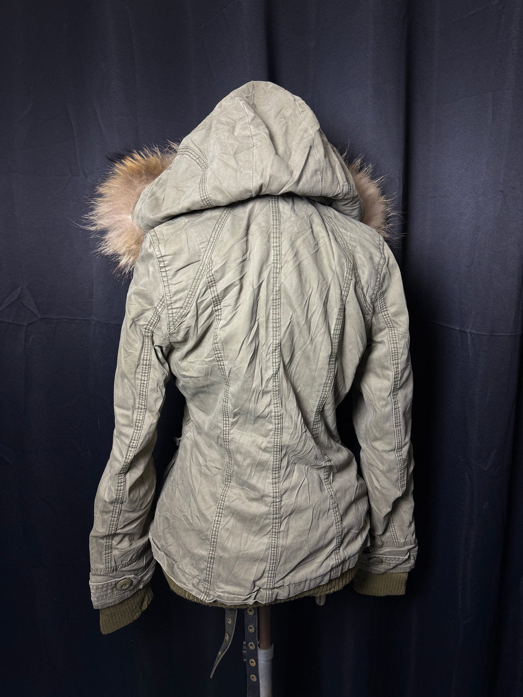 B2V- MOUSSY JACKET༒