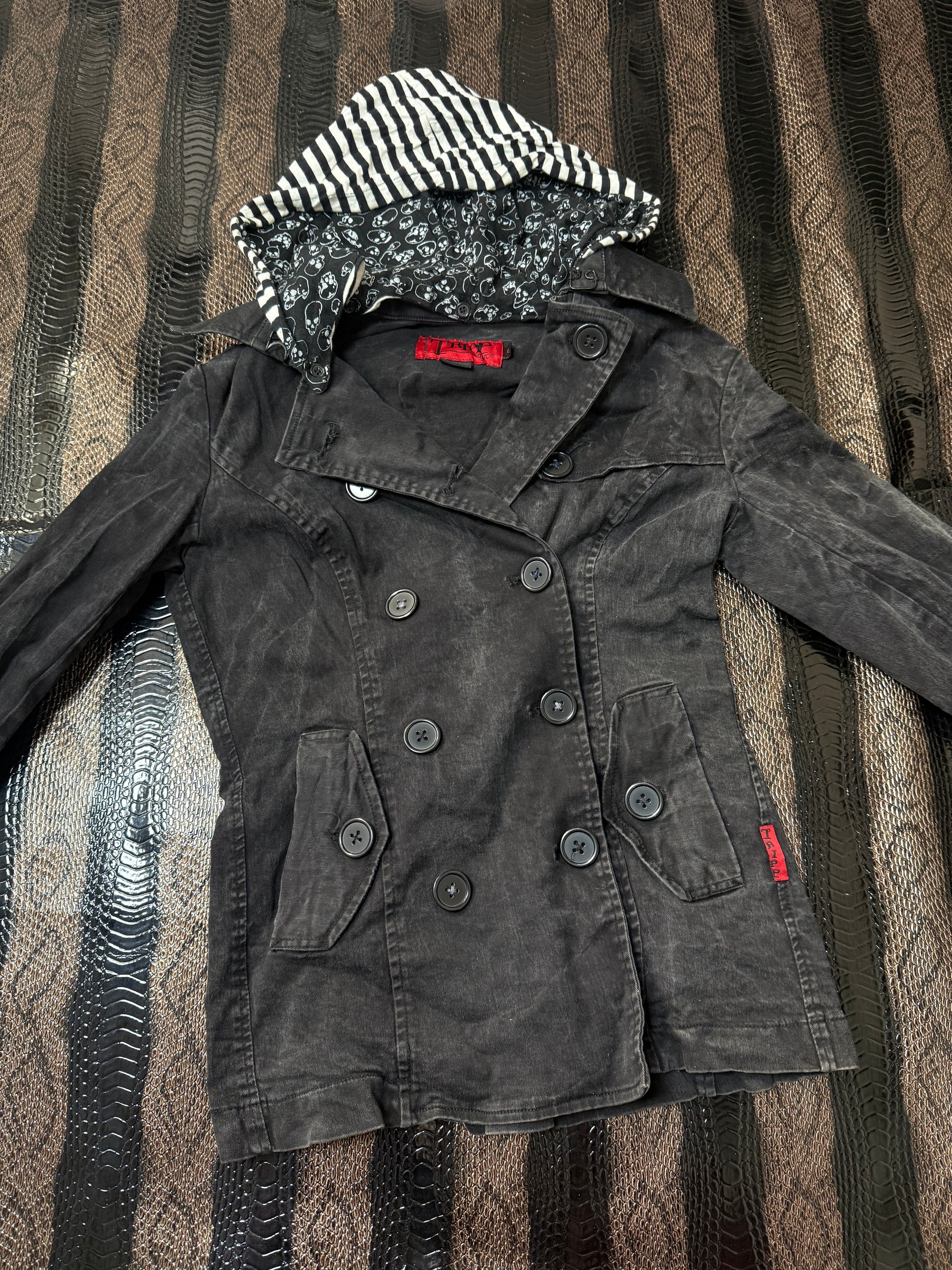B2V TRIPP NYC JACKETS  ༒