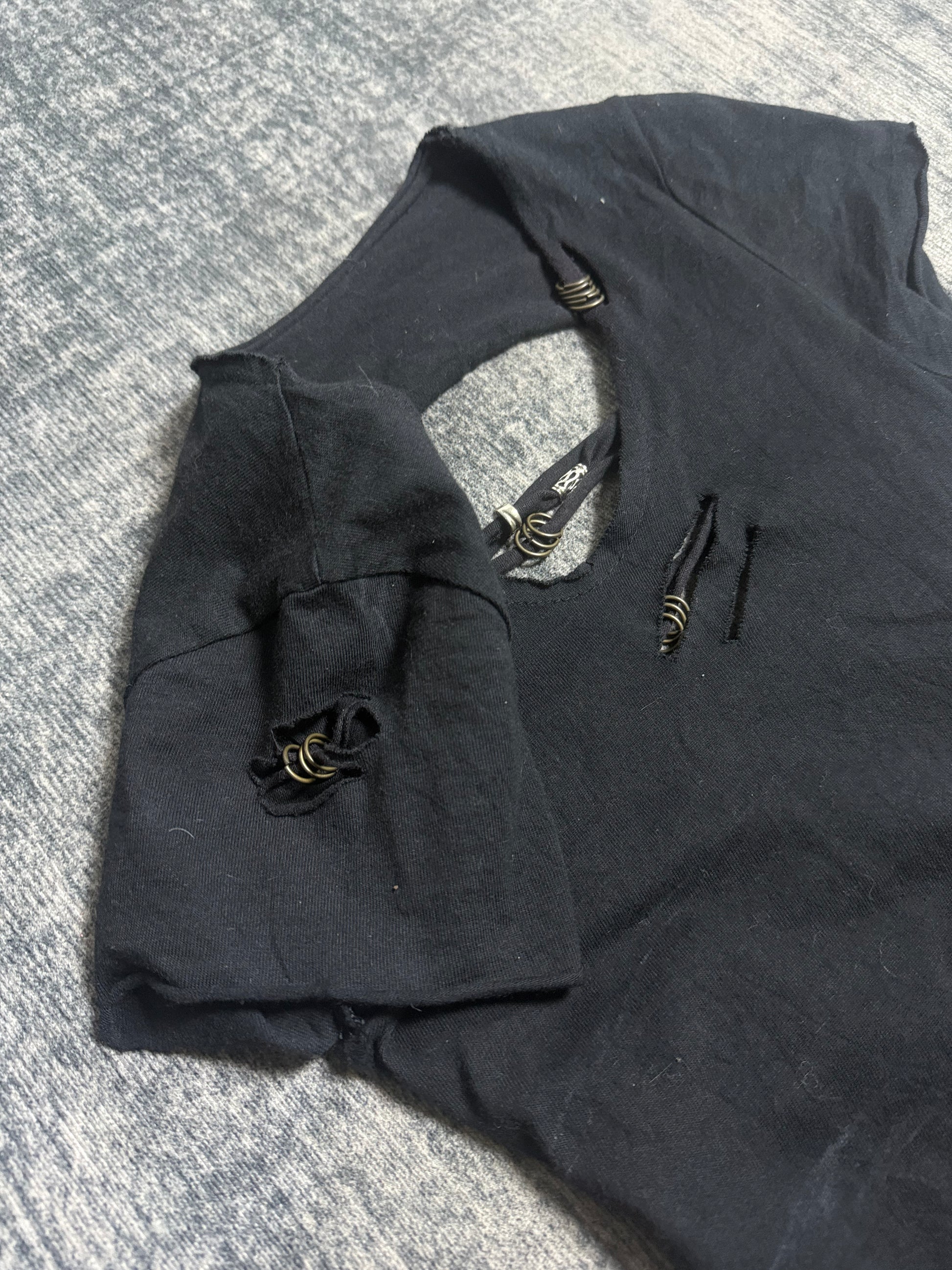 B2V- BLACK JP SHIRT༒