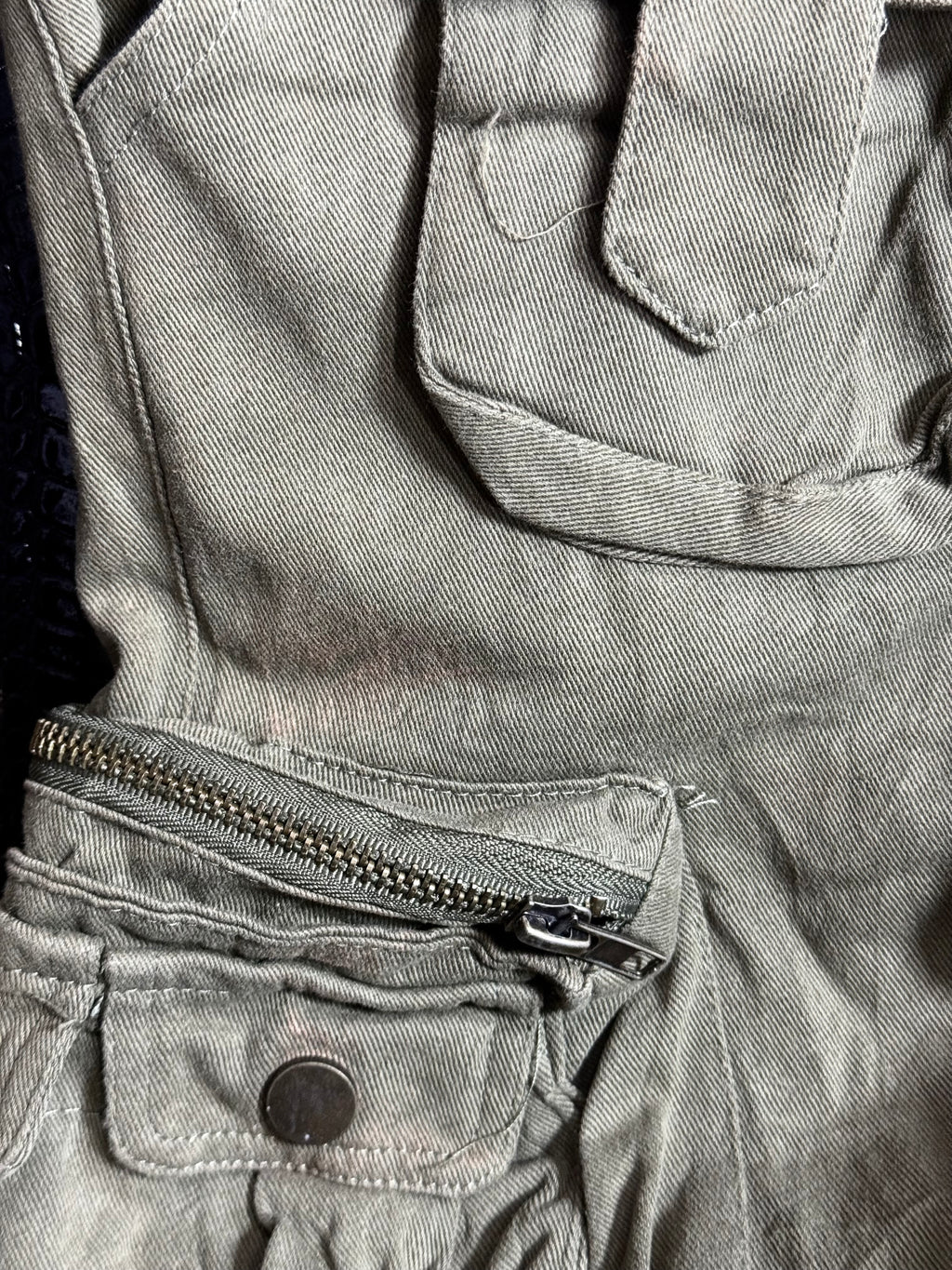 570626BAD2WEAR