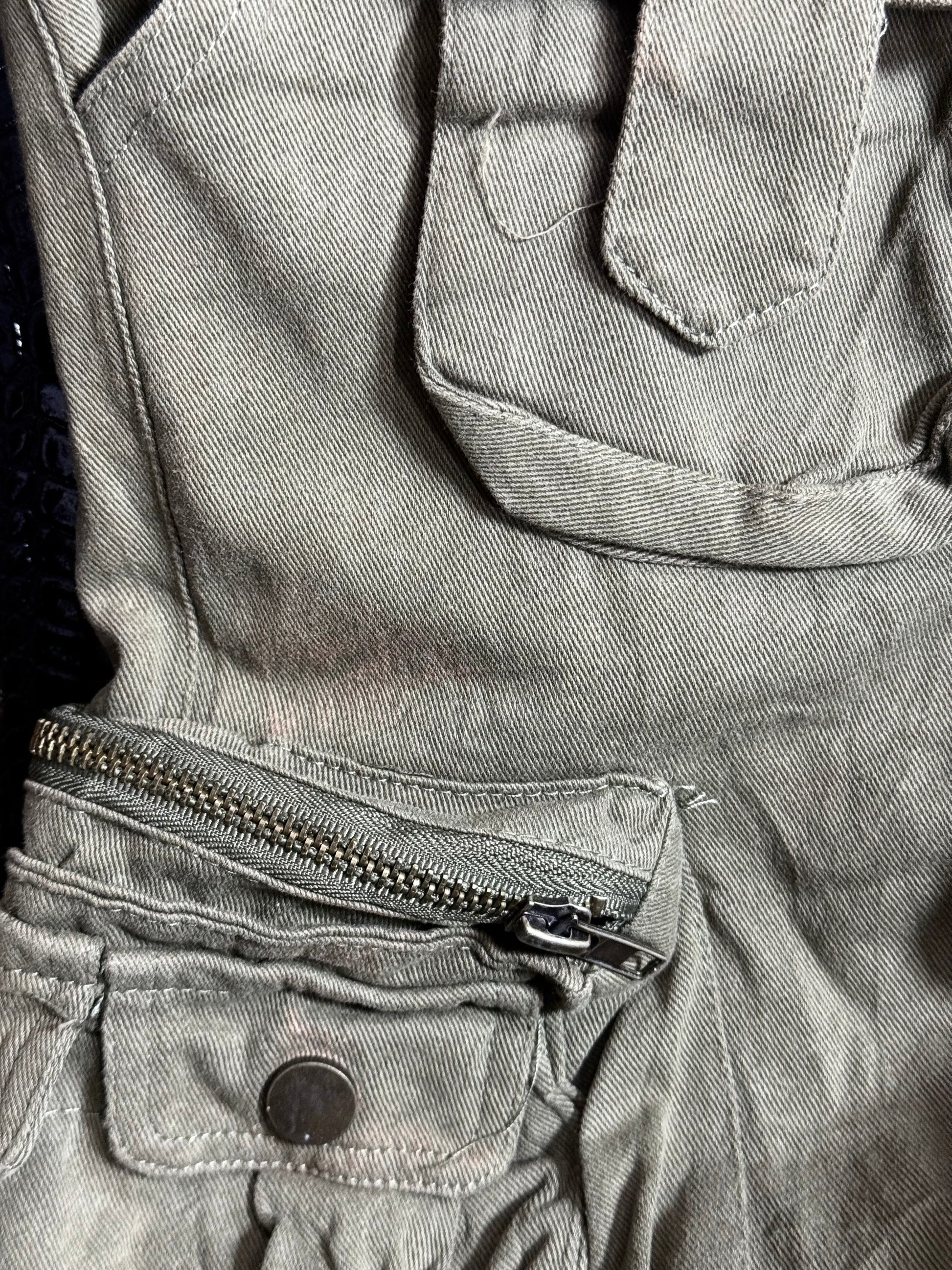 570626BAD2WEAR