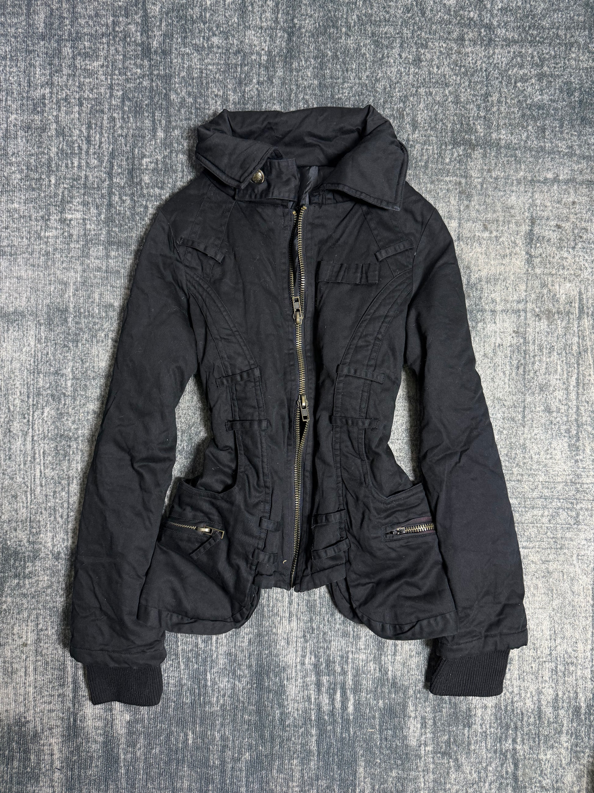 B2V- MAIA LABLE JACKET༒