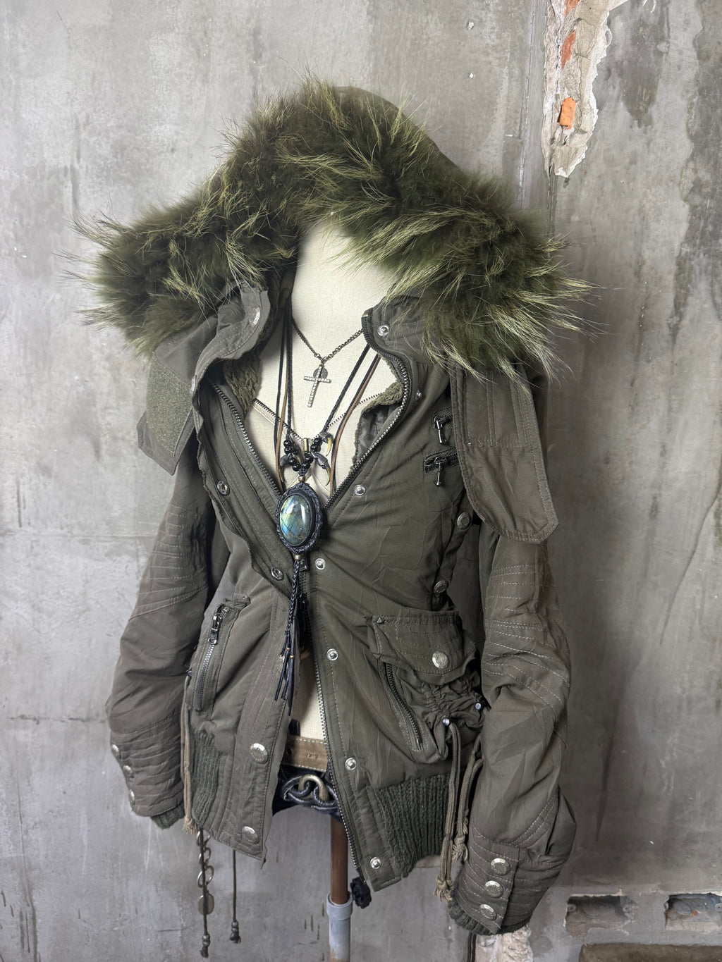 351026BAD2WEAR