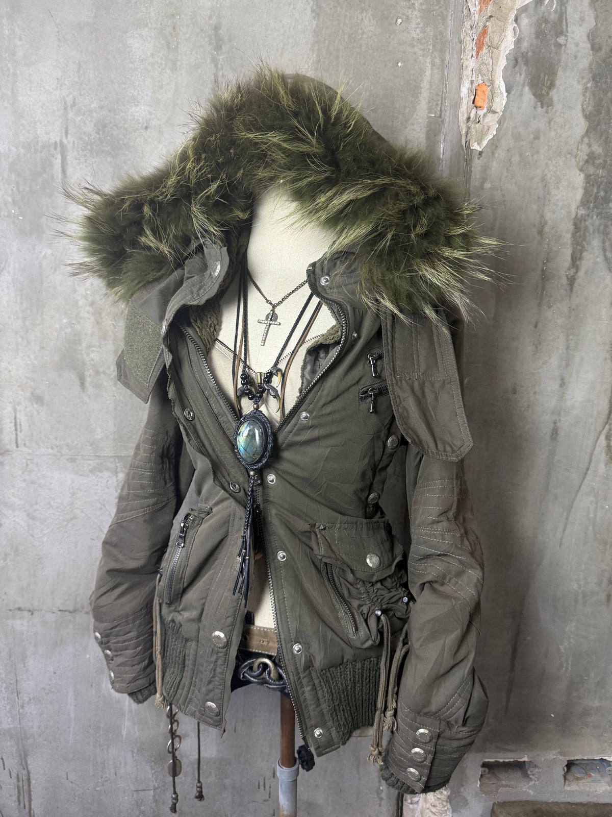 351026BAD2WEAR