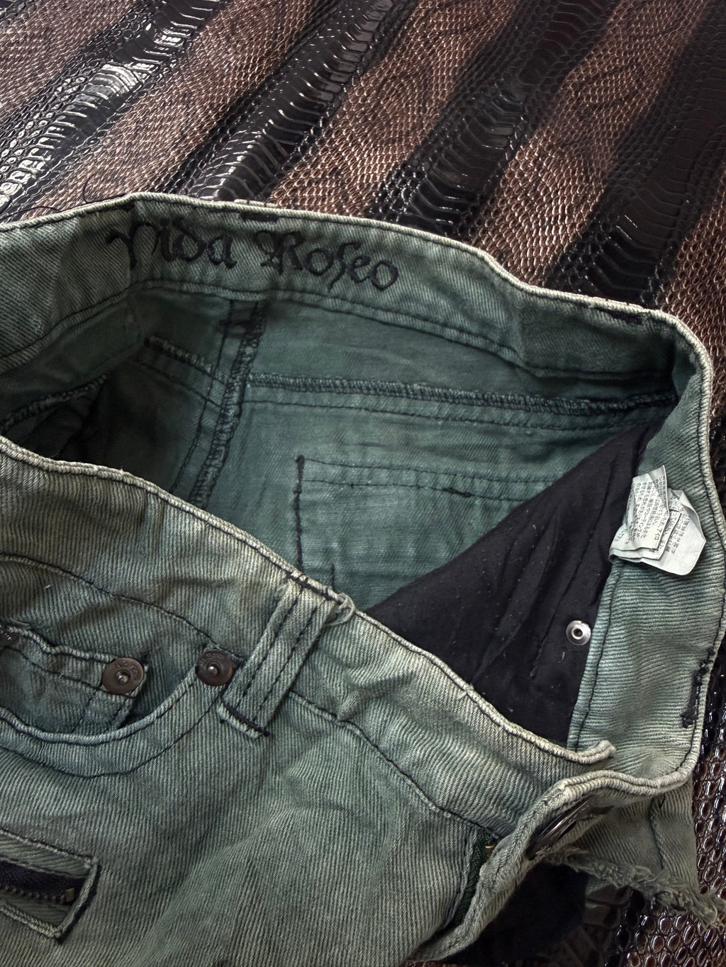 B2V SUMMER SHORTS 01༒