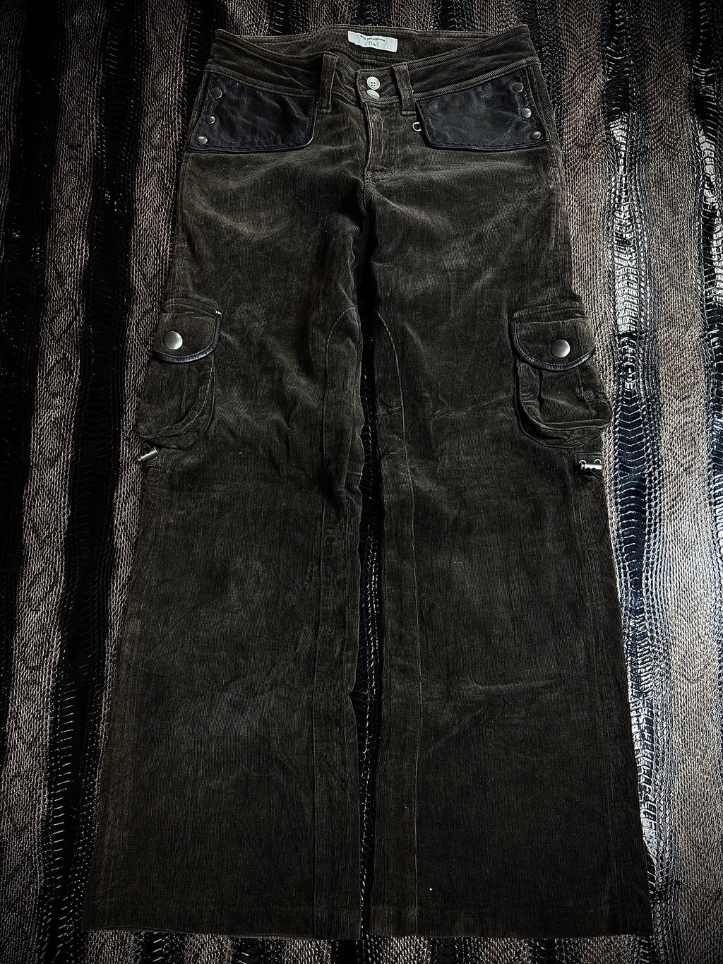 580626BAD2WEAR