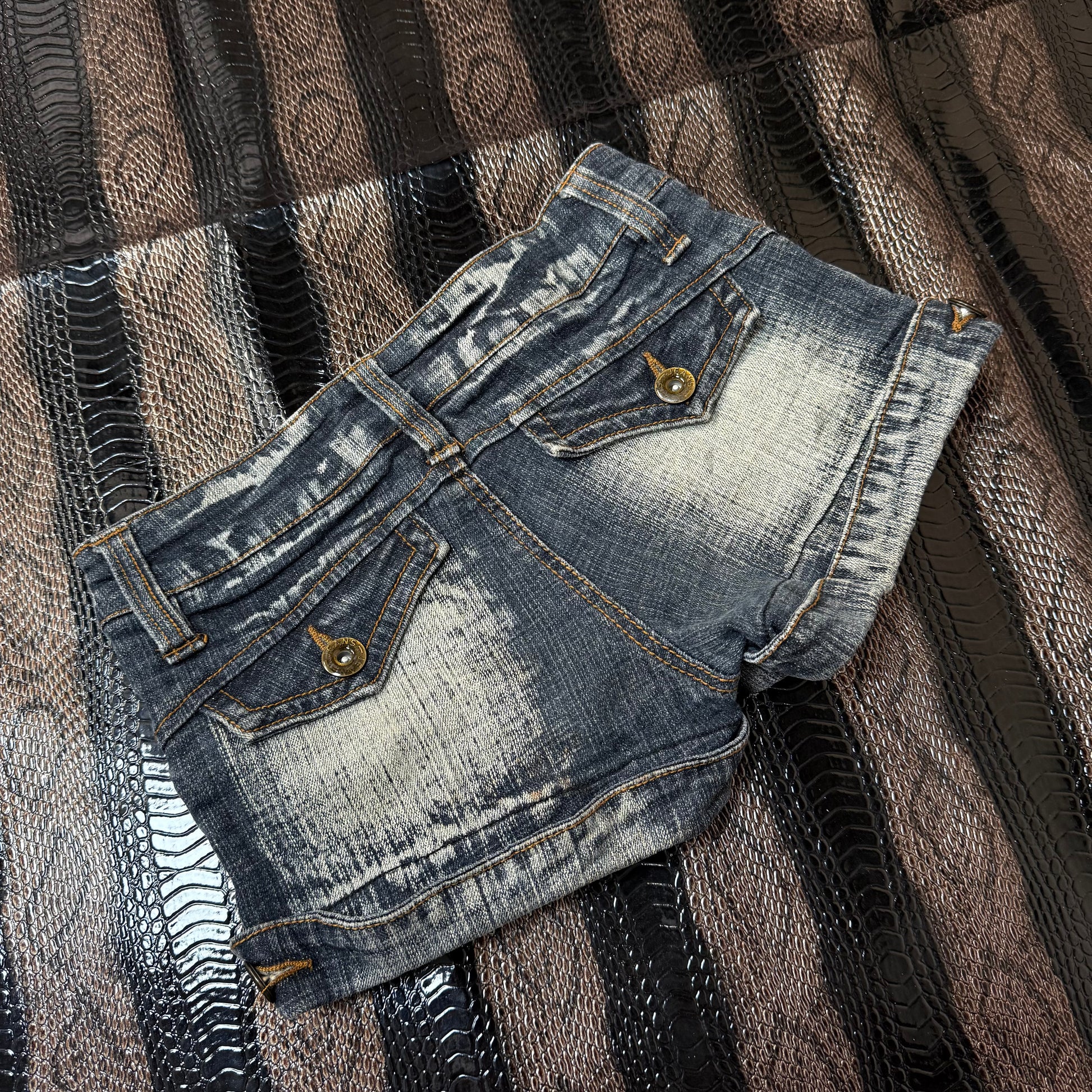 B2V SUMMER SHORTS 017 ༒