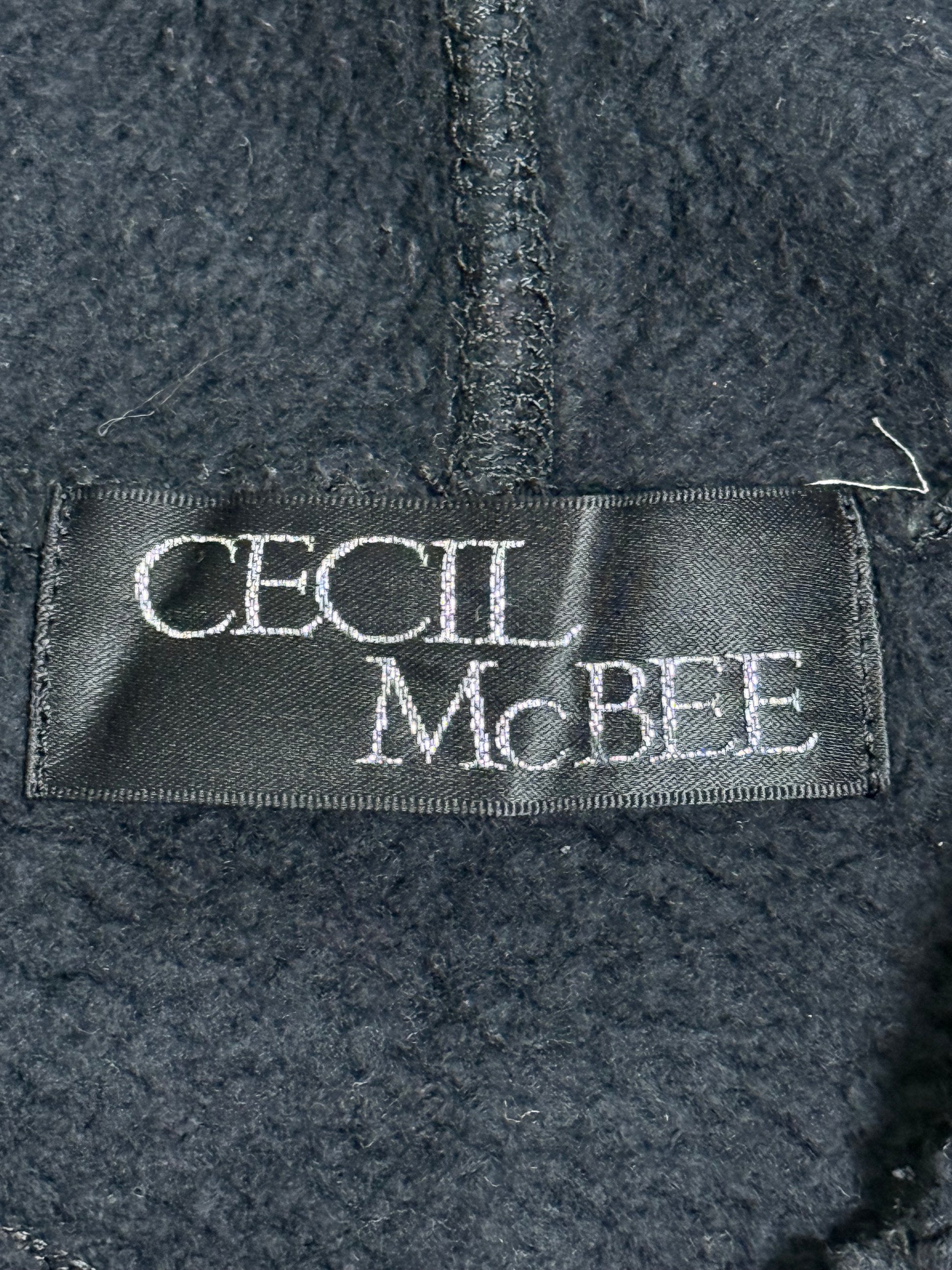 B2V-CELI MCBEE HOODIE ༒