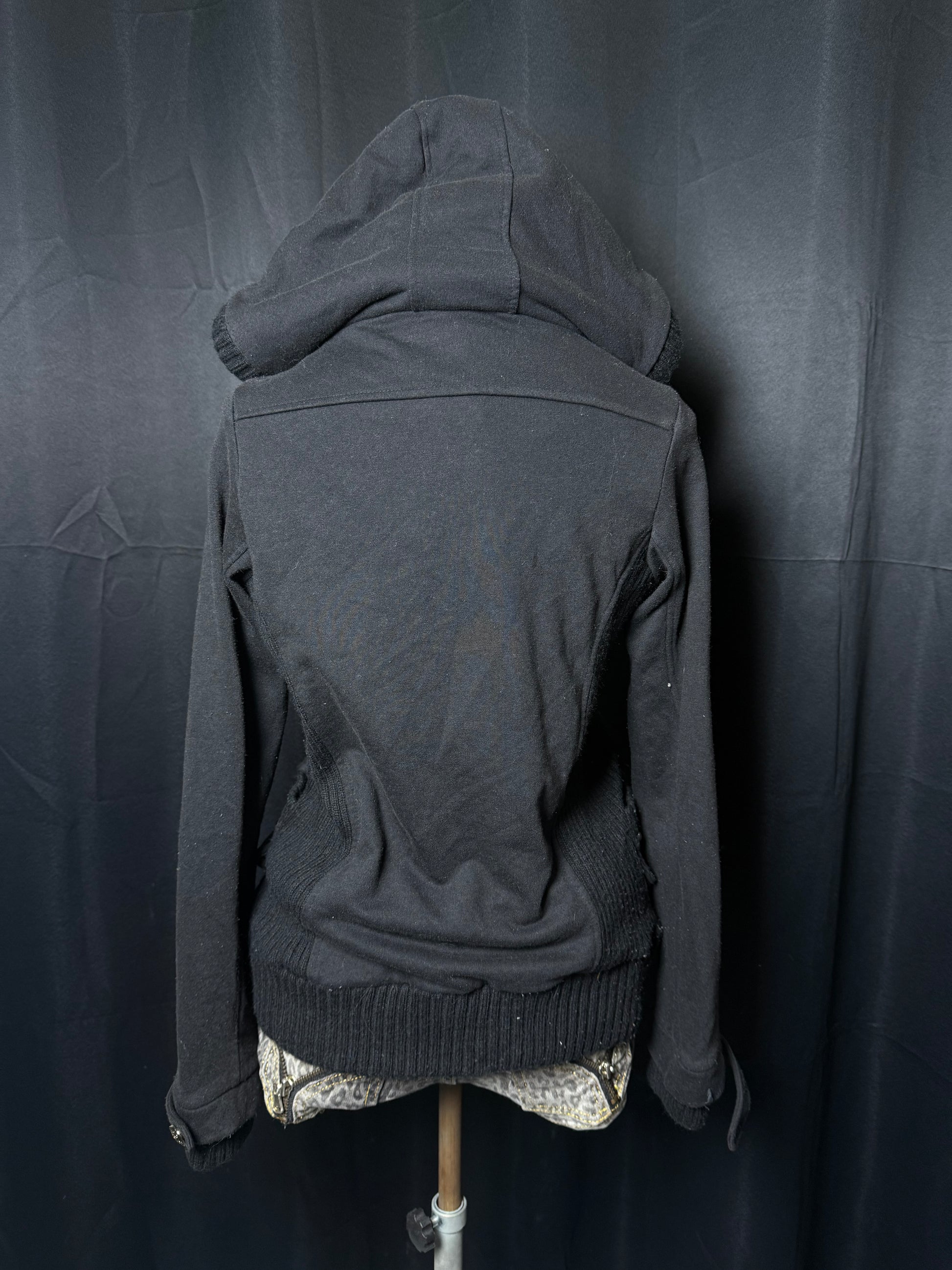 B2V- INGNI JACKET༒