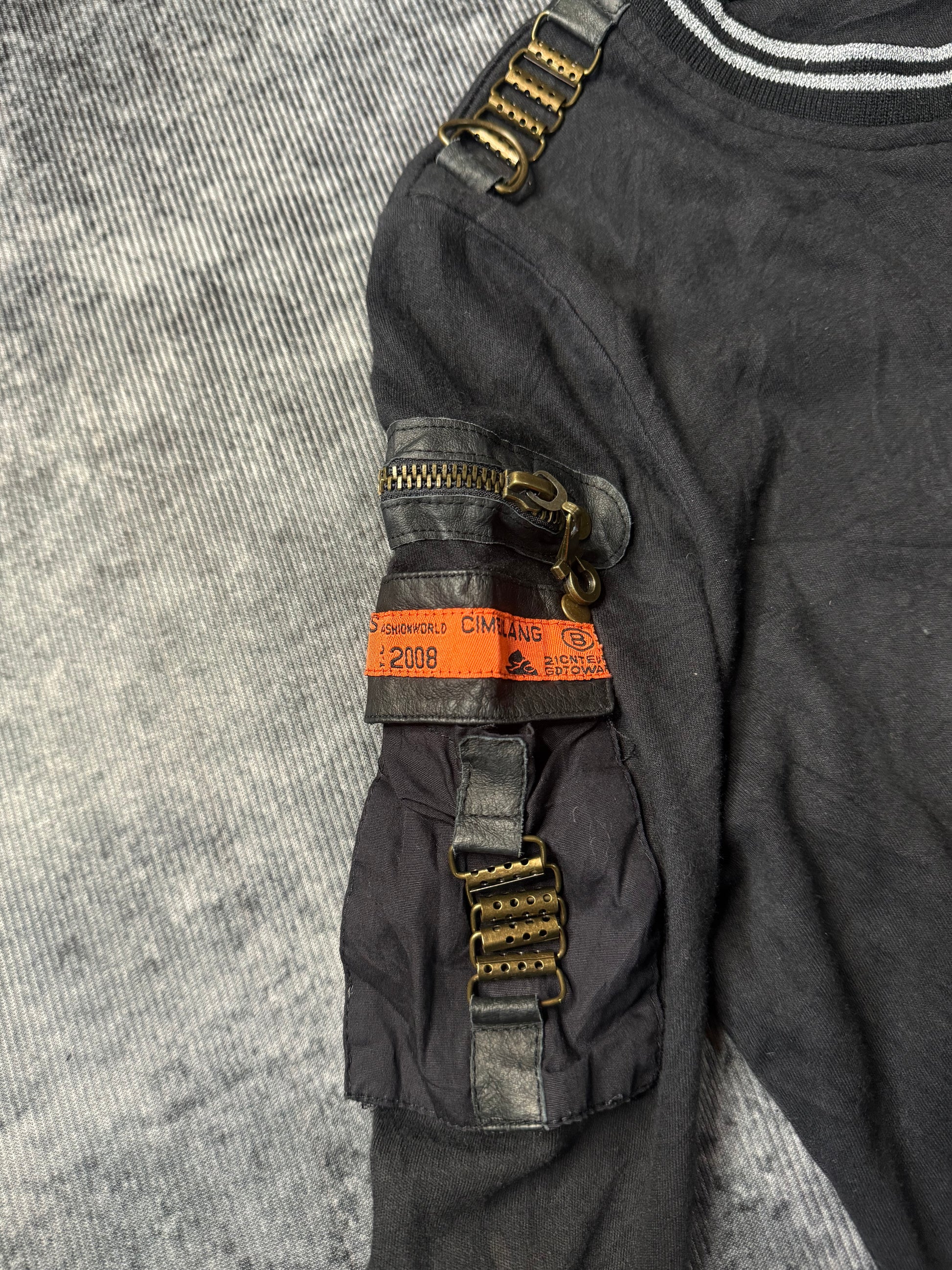 720726BAD2WEAR