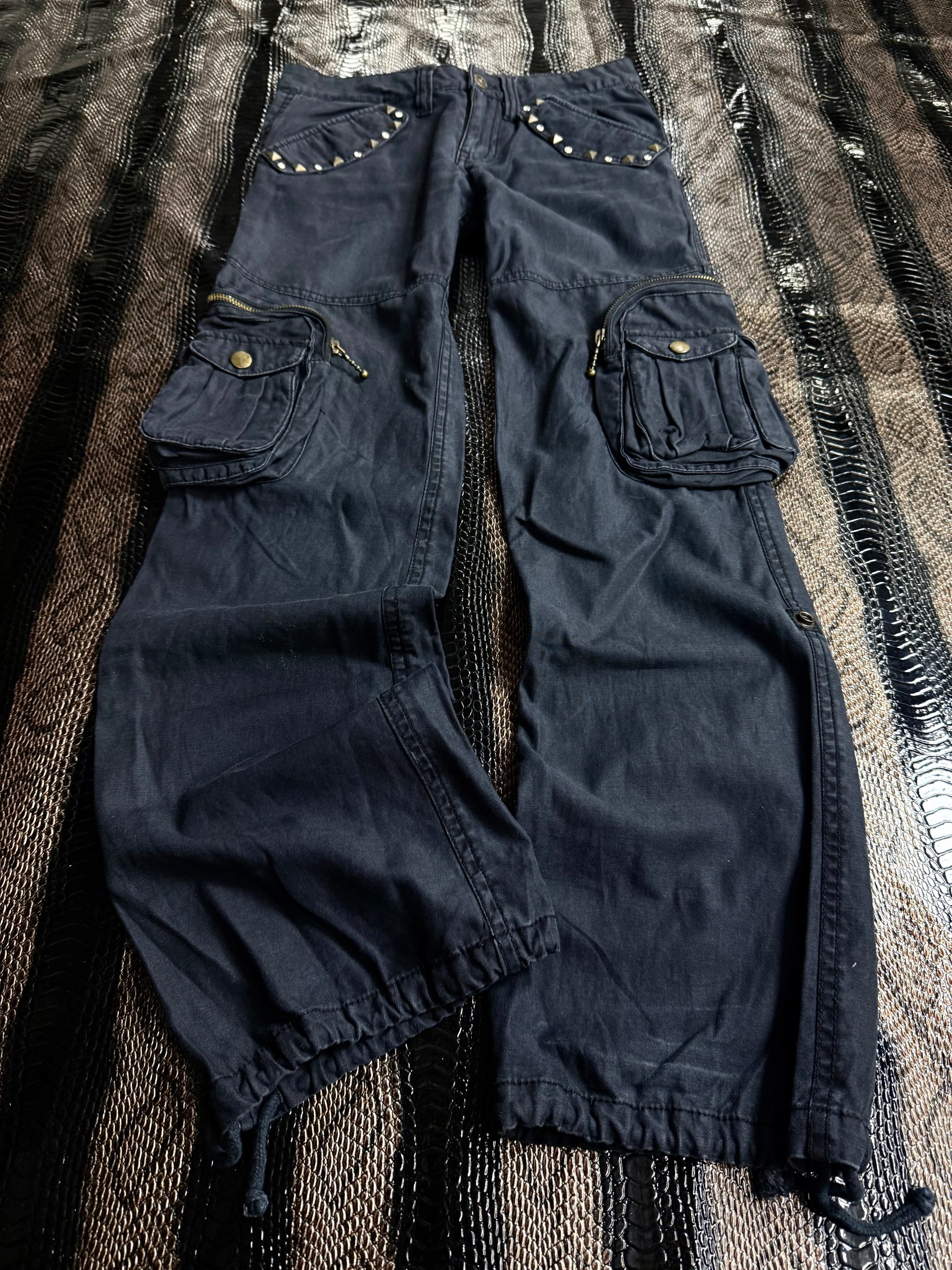 270626BAD2WEAR
