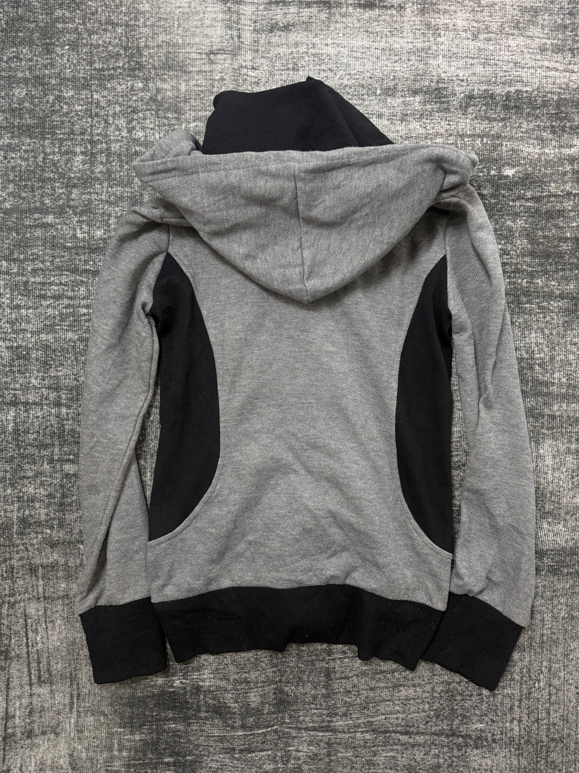 VANITY GRAY ZIP UP HOODIE ༒