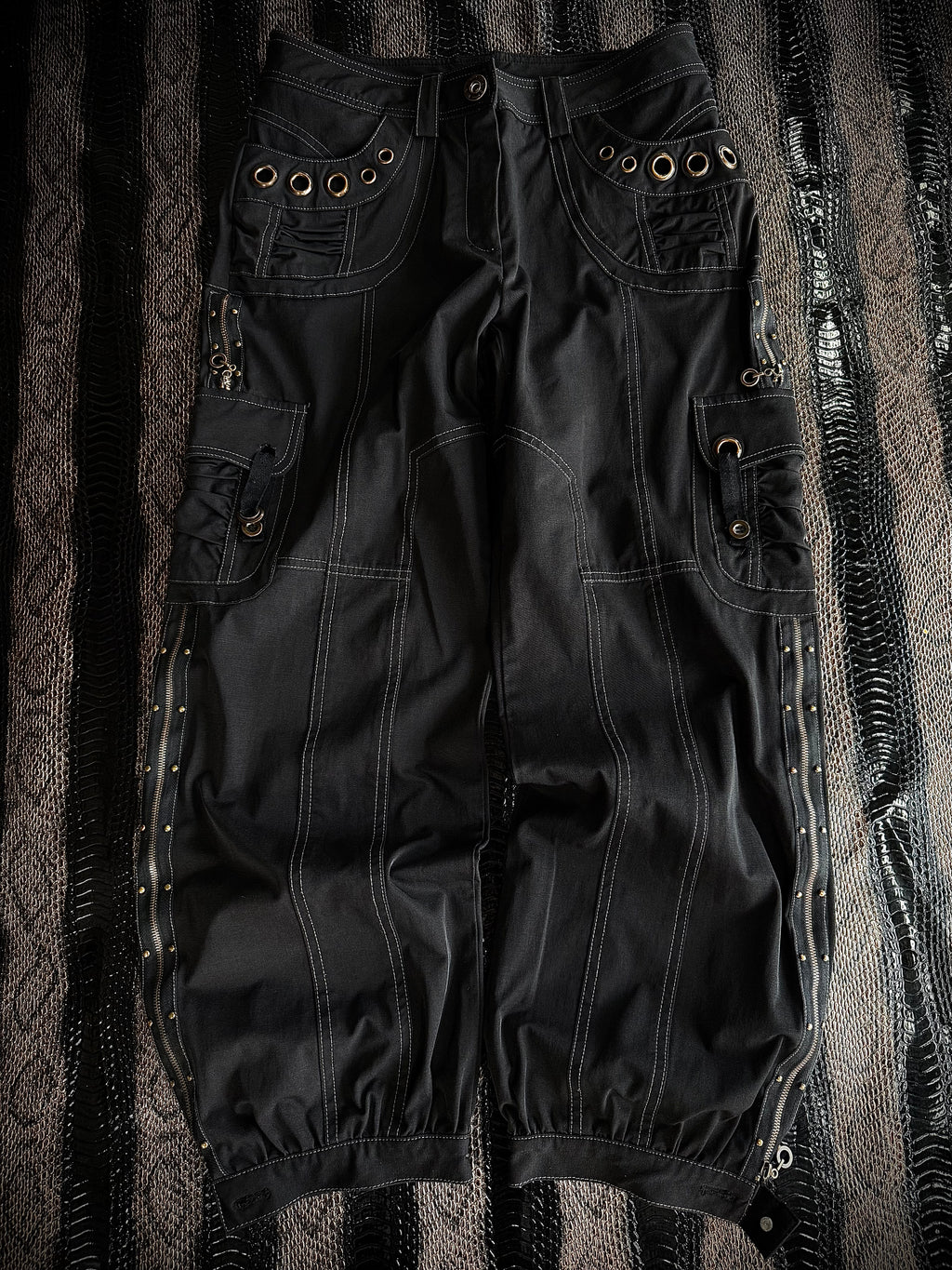 440626BAD2WEAR