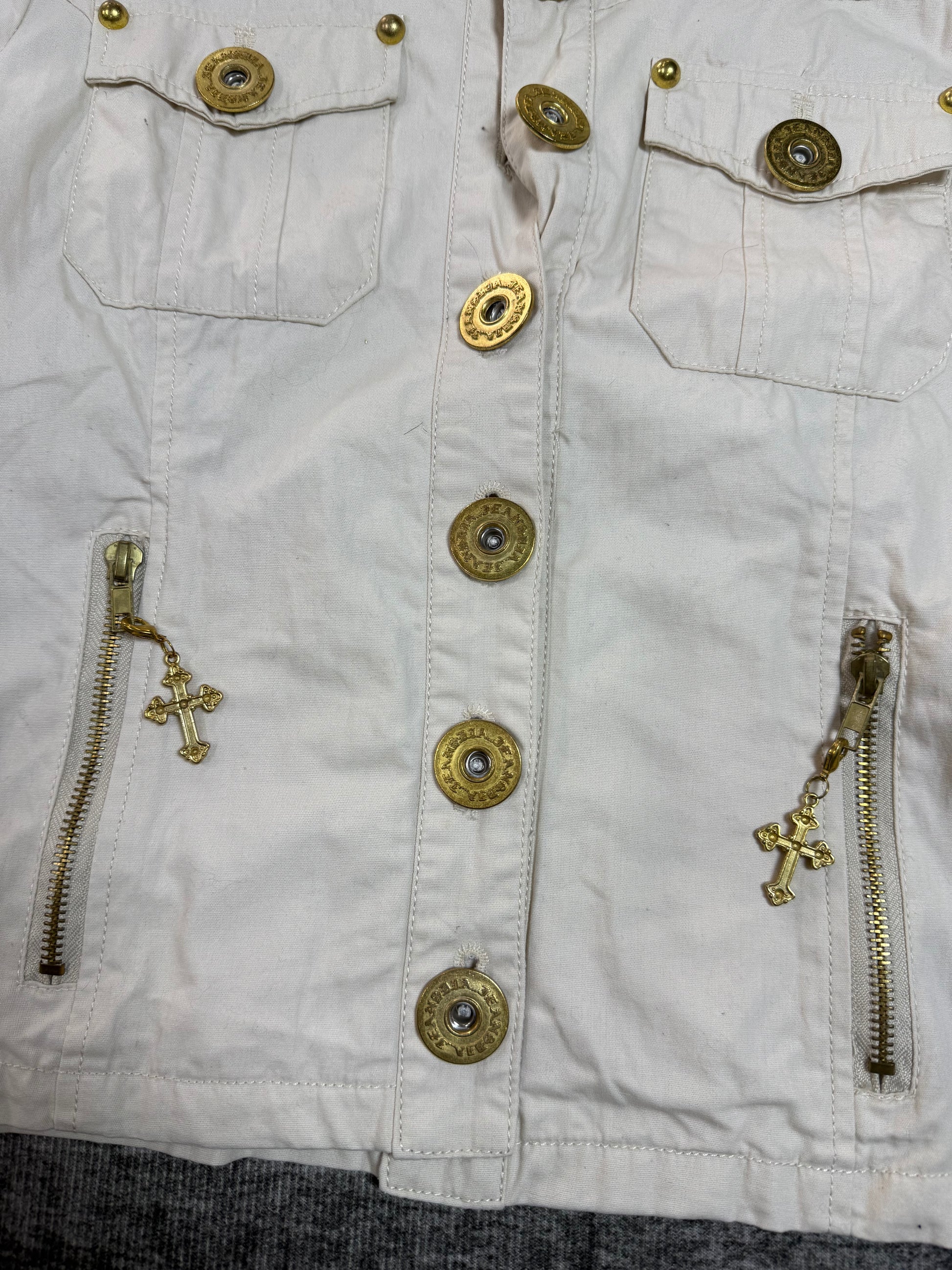 670826BAD2WEAR
