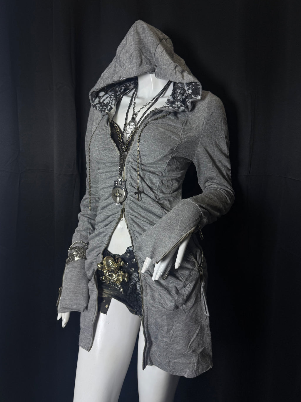 B2V-FLOWER HOODIE༒