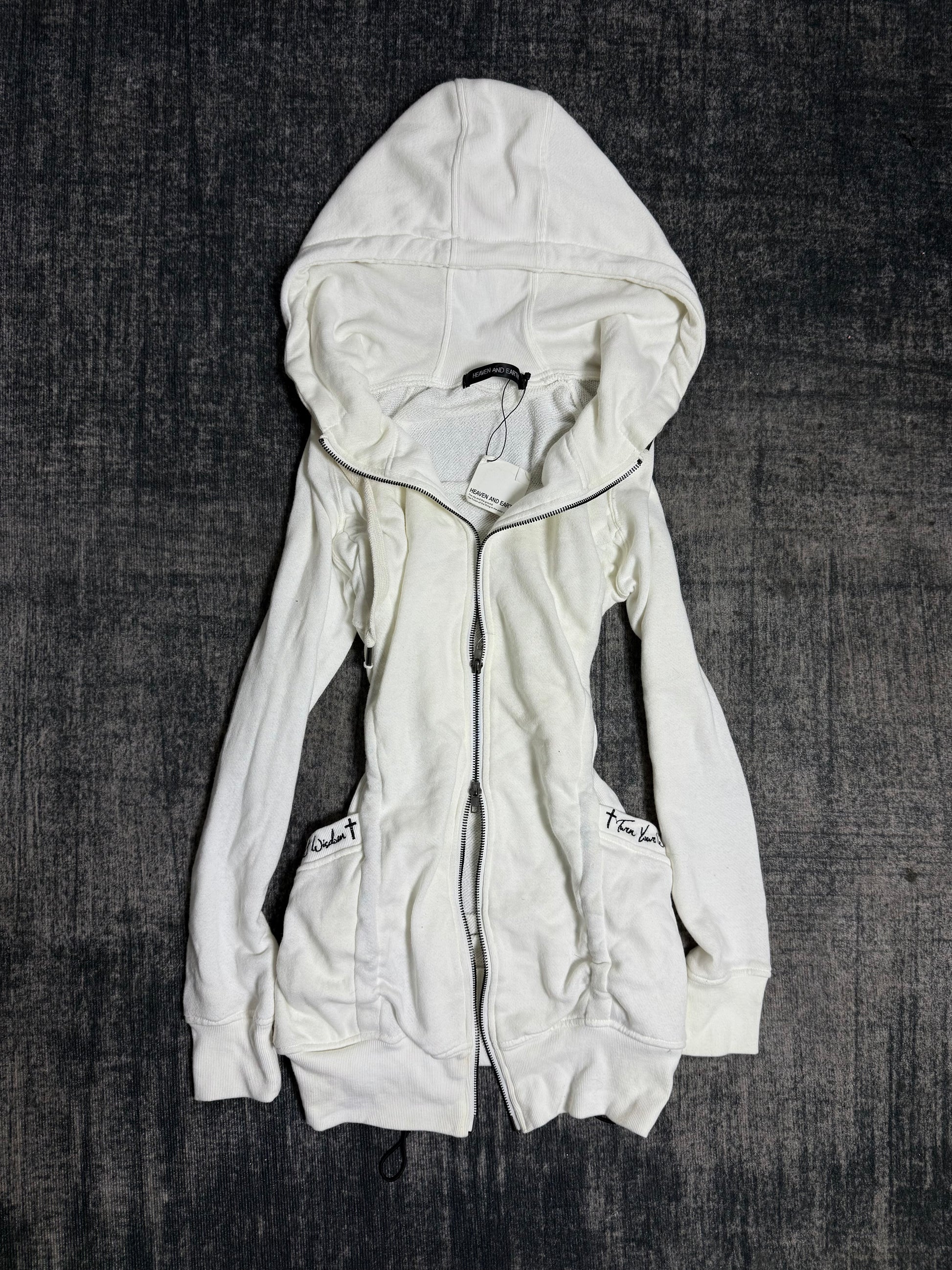 B2V-HAVEN AND EARTH HOODIE ༒