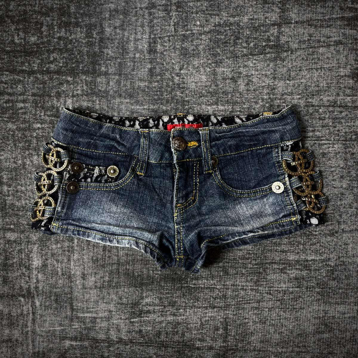330926BAD2WEAR