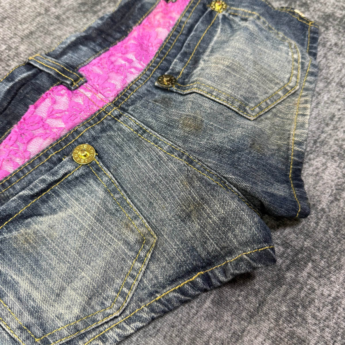 1041026BAD2WEAR
