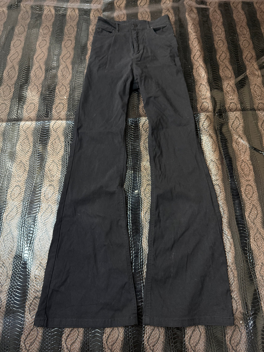 B2V BLACK FLARE JEANS 02 ༒