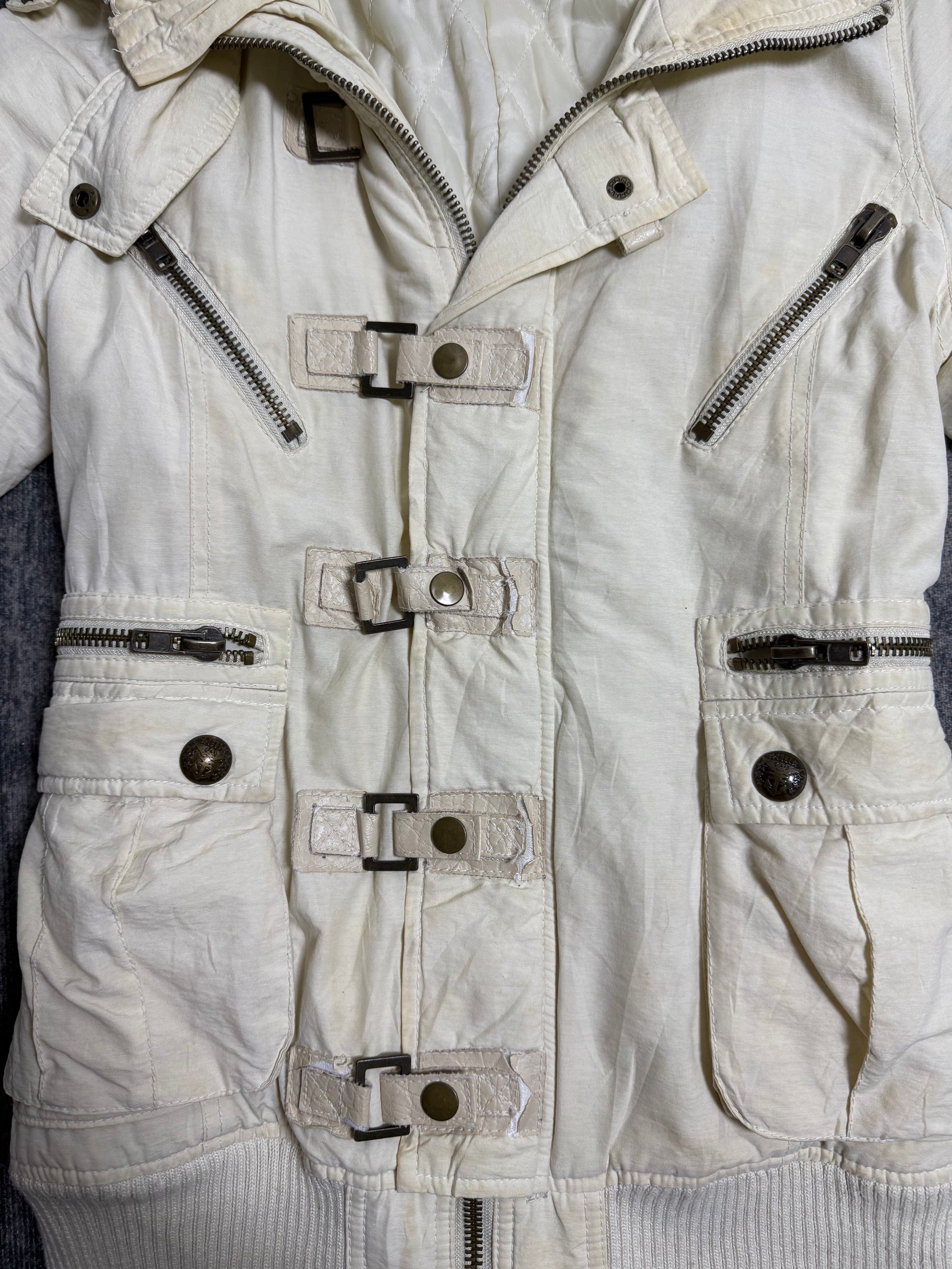 B2V- INGNI JACKET༒