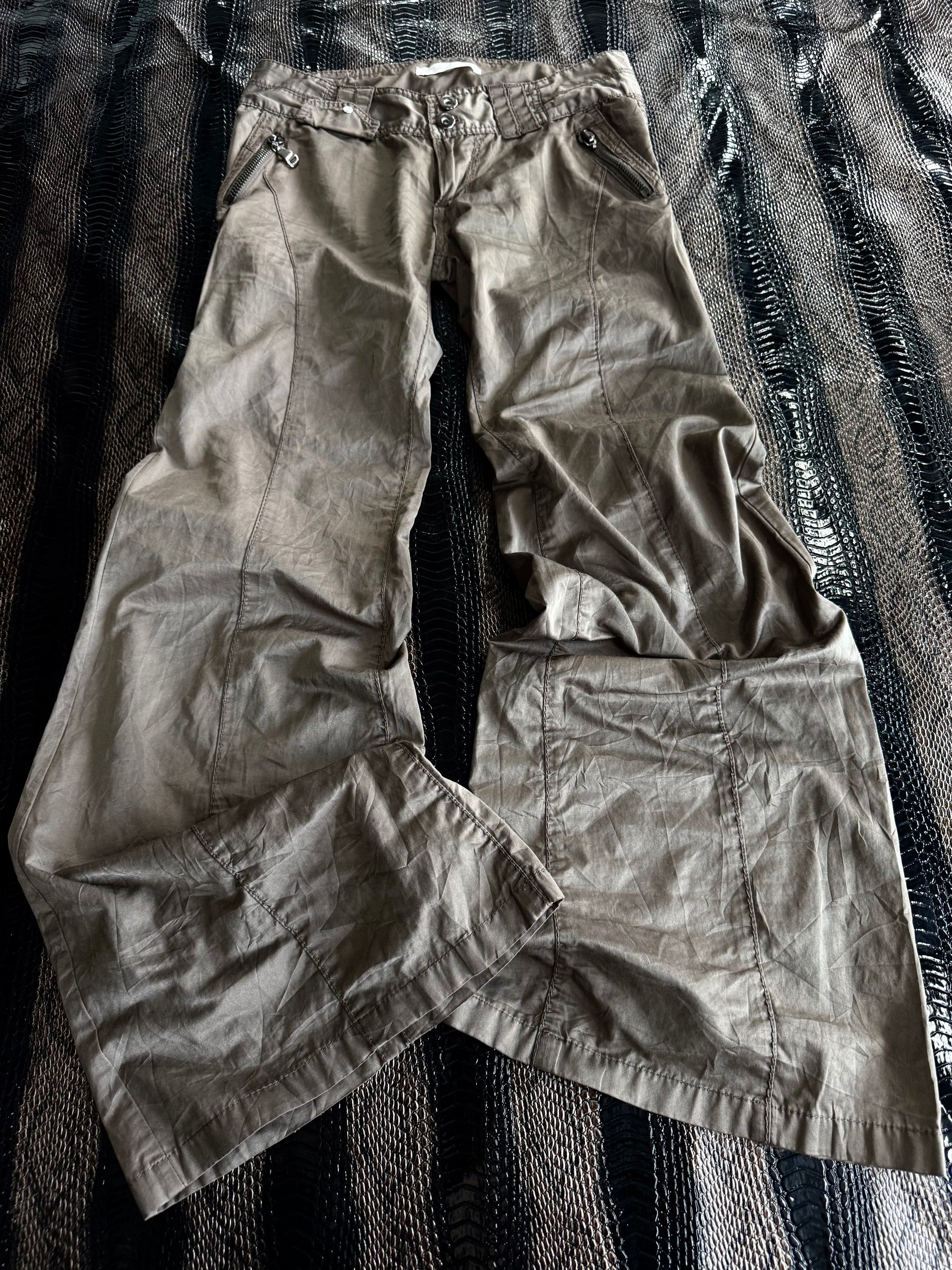 370626BAD2WEAR