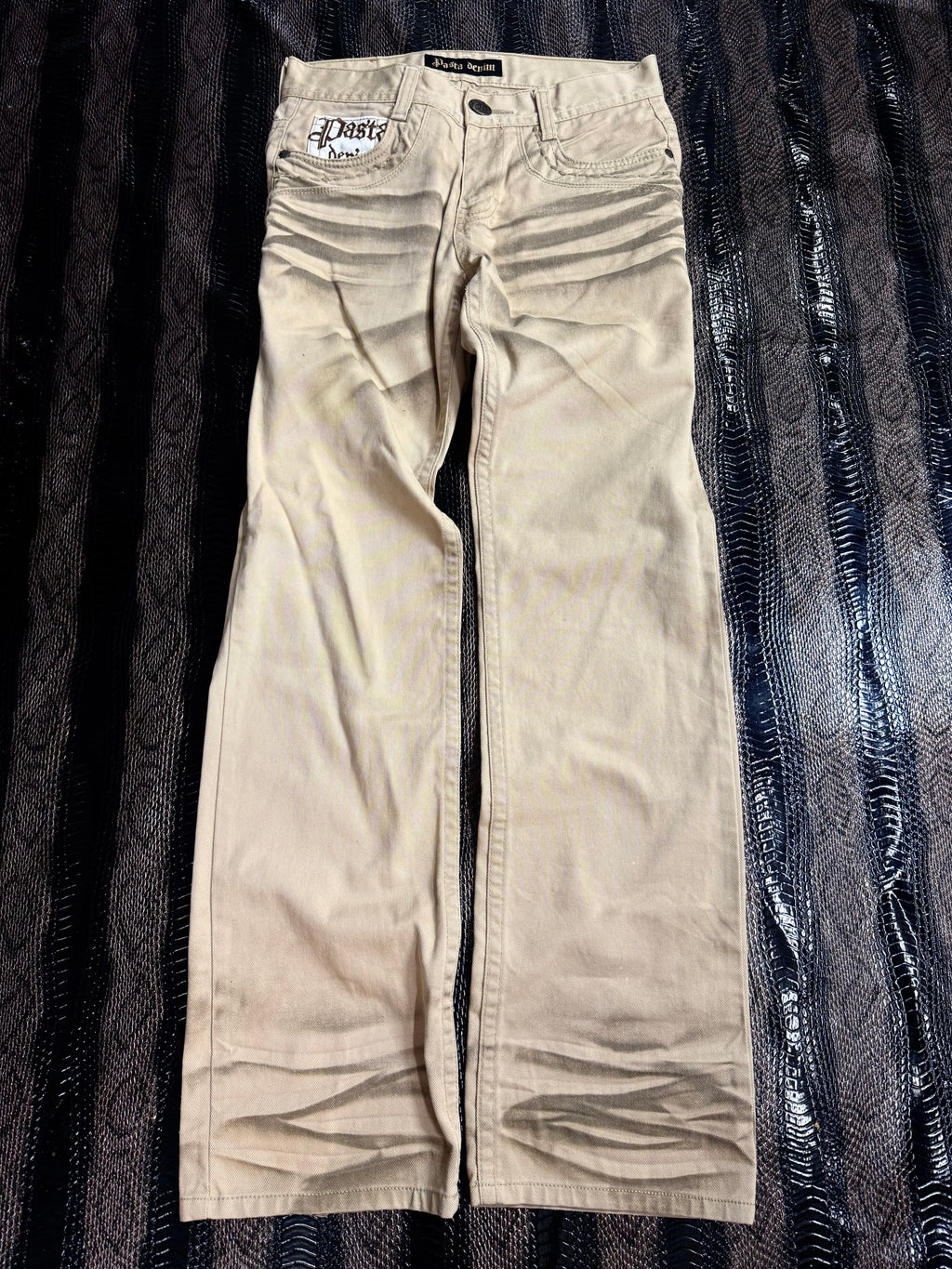 680626BAD2WEAR