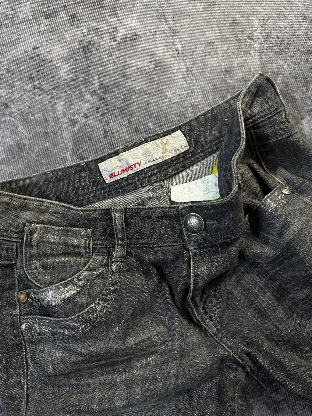 100726BAD2WEAR