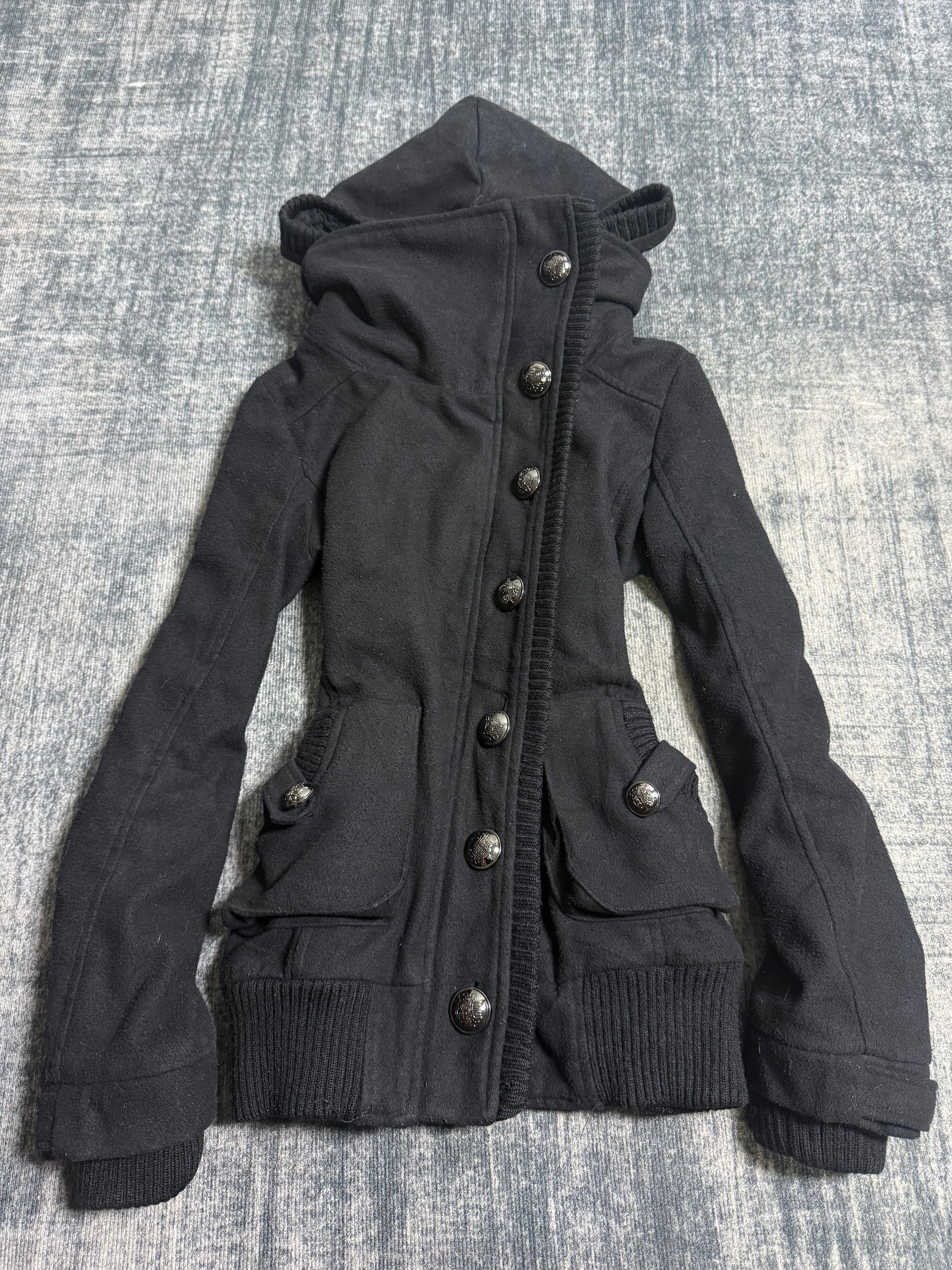 B2V-INGNI༒  * Rare *