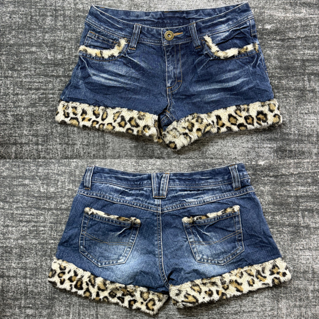 LEOPARD SHORTz༒