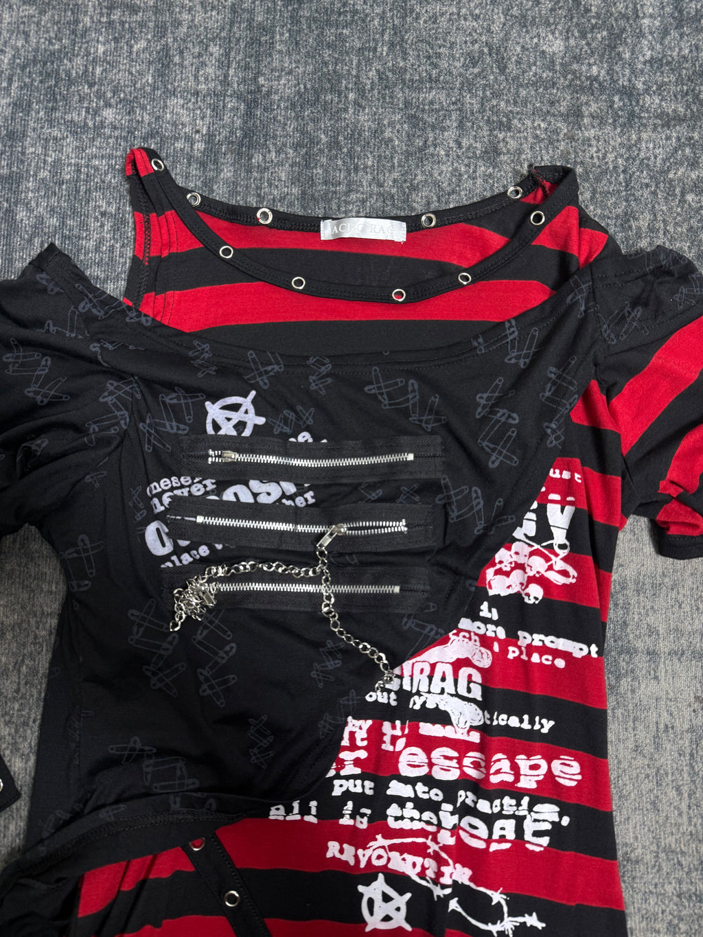 B2V-ACDC RAG SHIRT༒