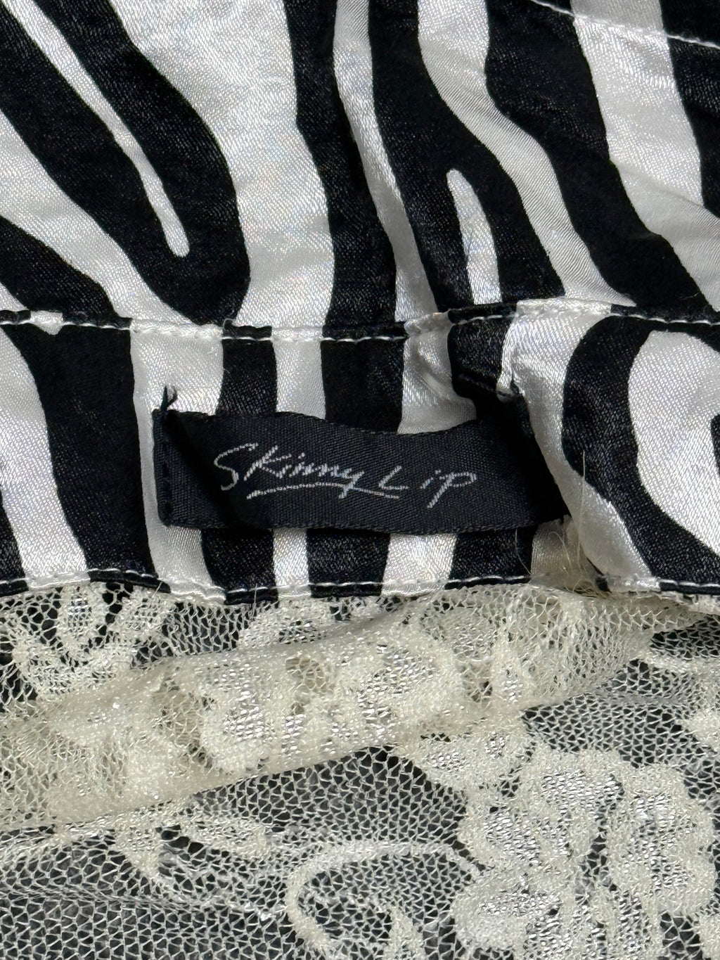 ༒Skinny Lip Top༒