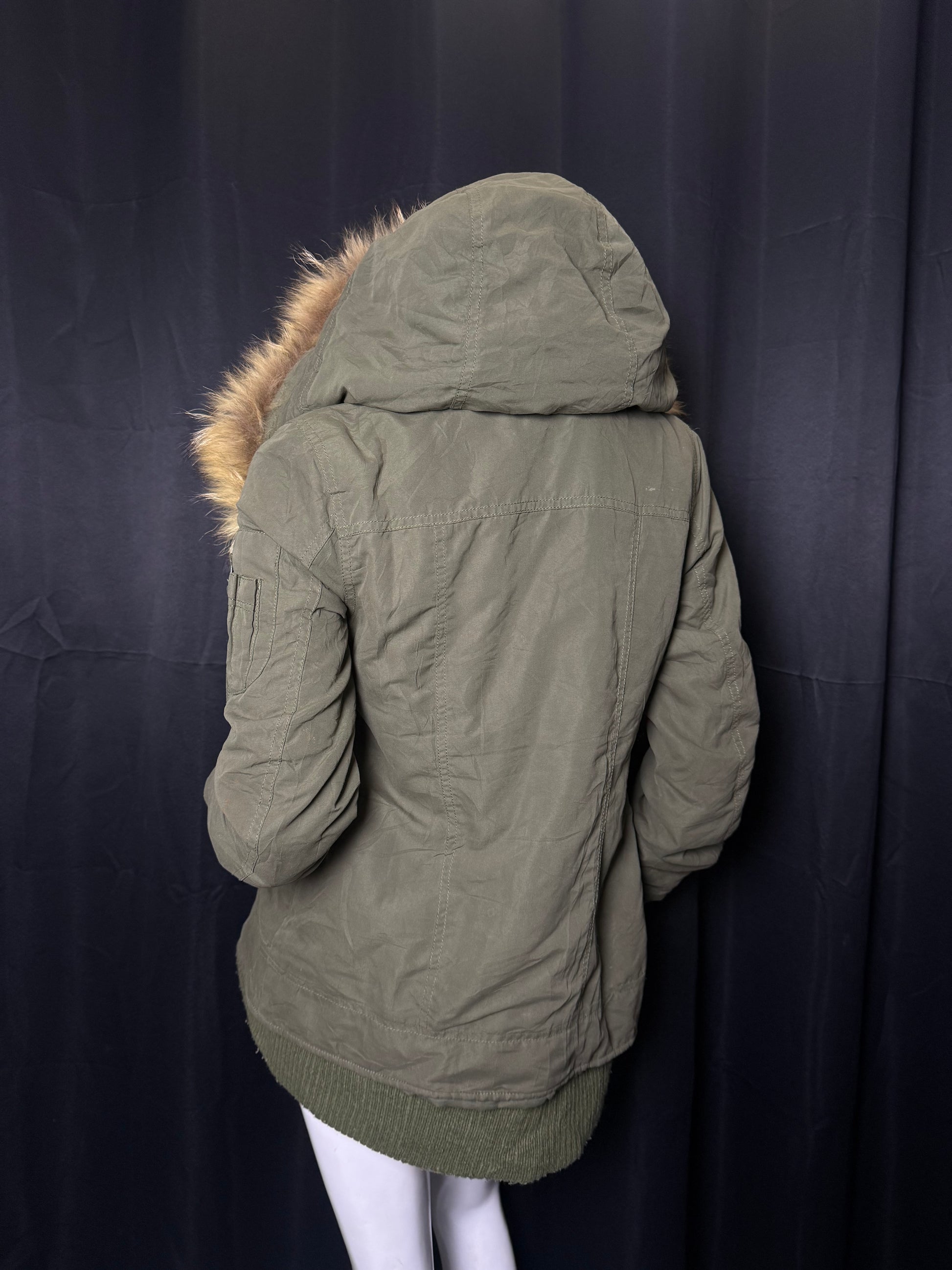 B2V- SLY JACKET༒