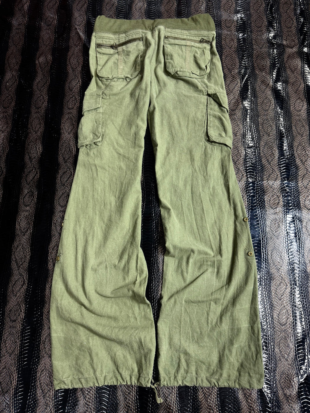 610626BAD2WEAR