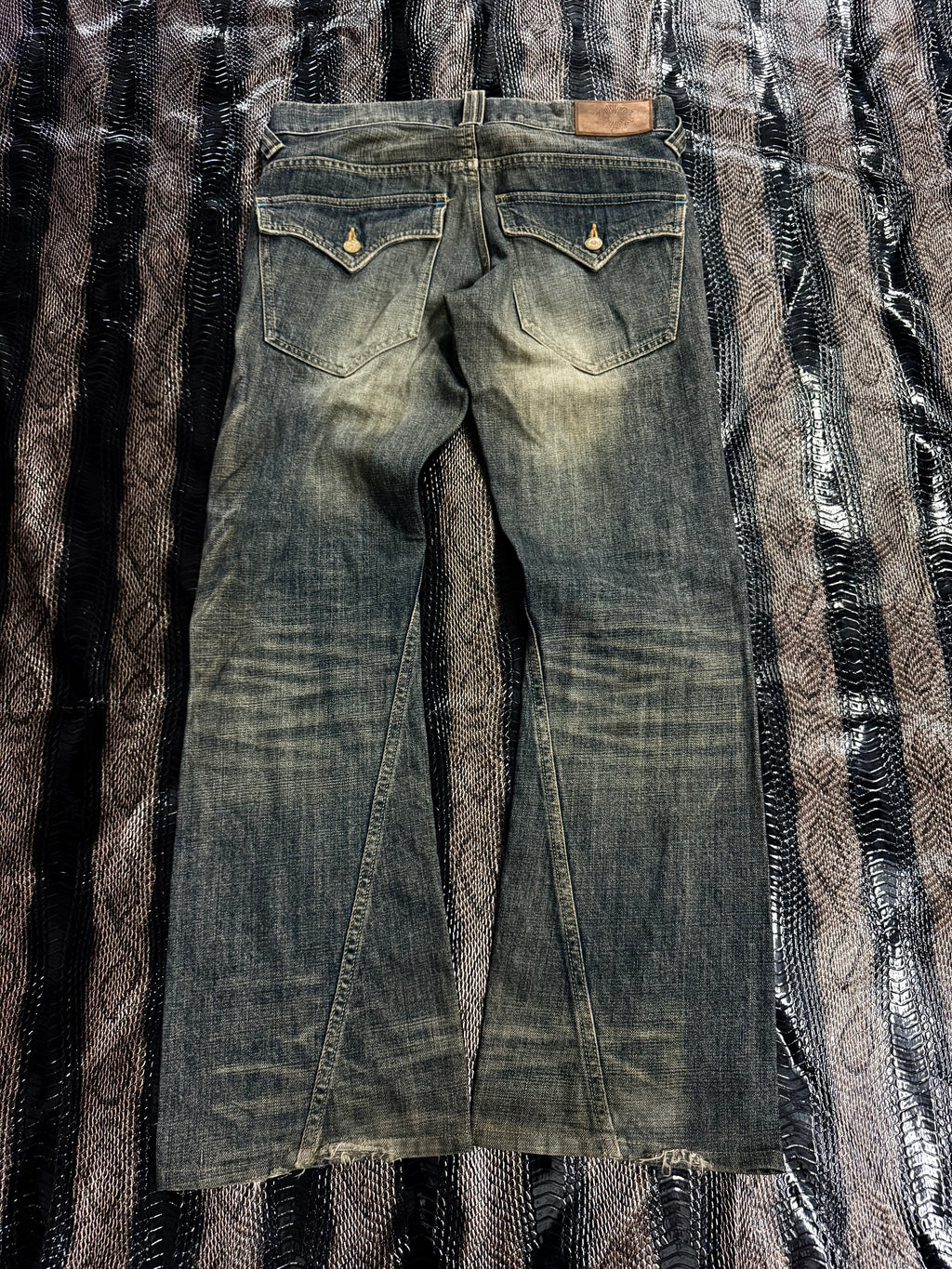 230626BAD2WEAR