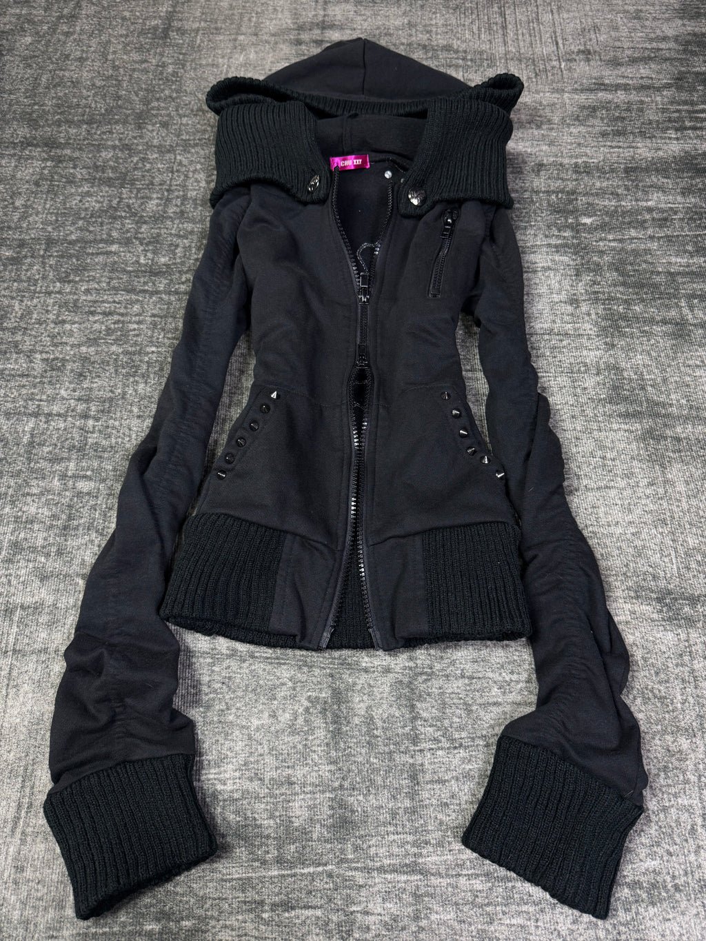 2110926BAD2WEAR