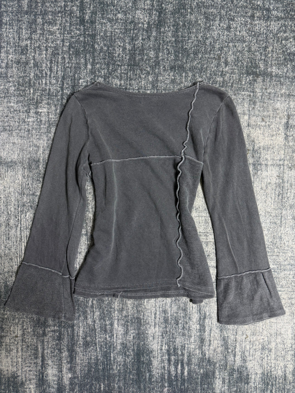 B2V-MALARIA SHIRT༒