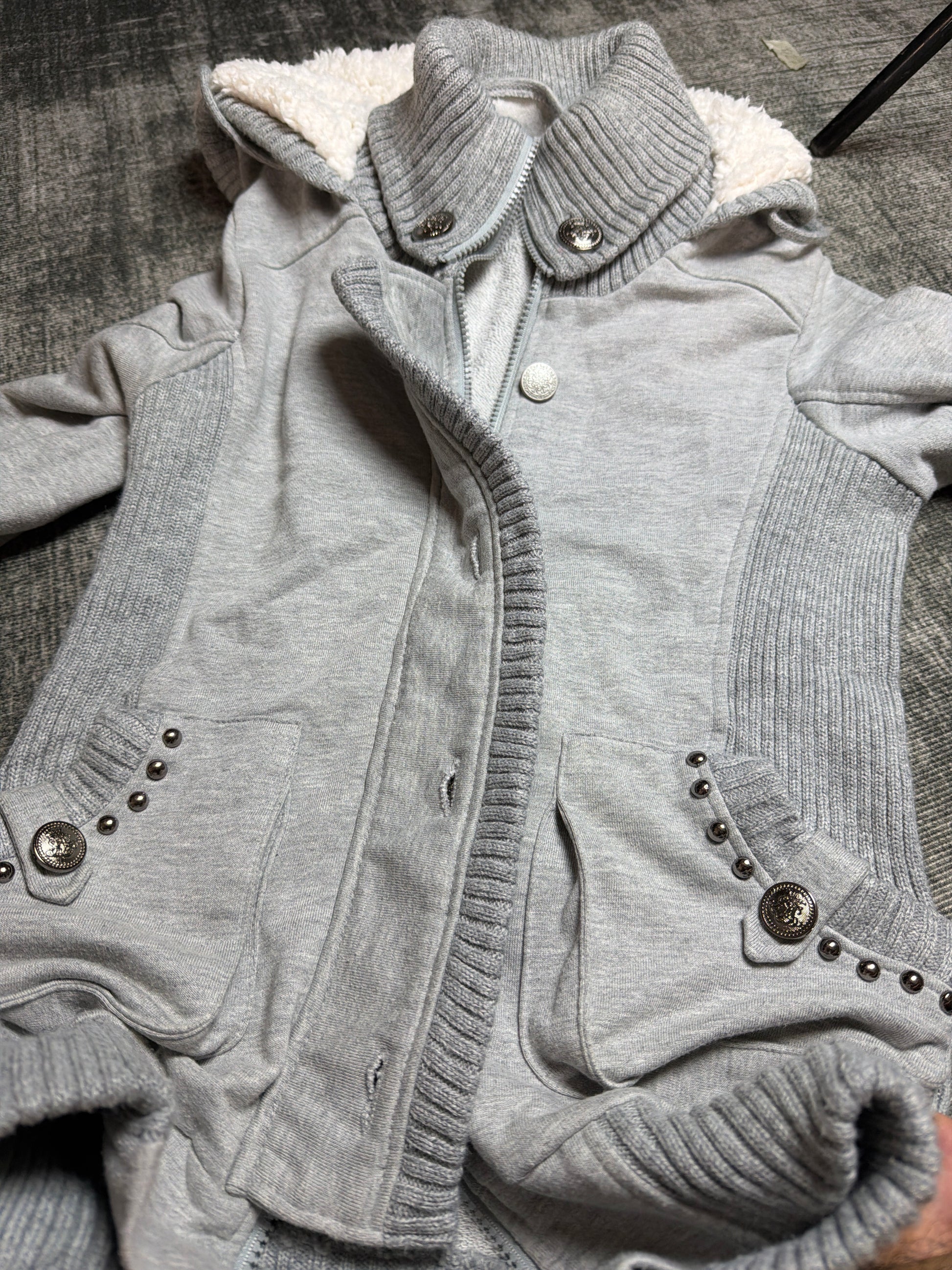 B2V- INGNI JACKET ༒