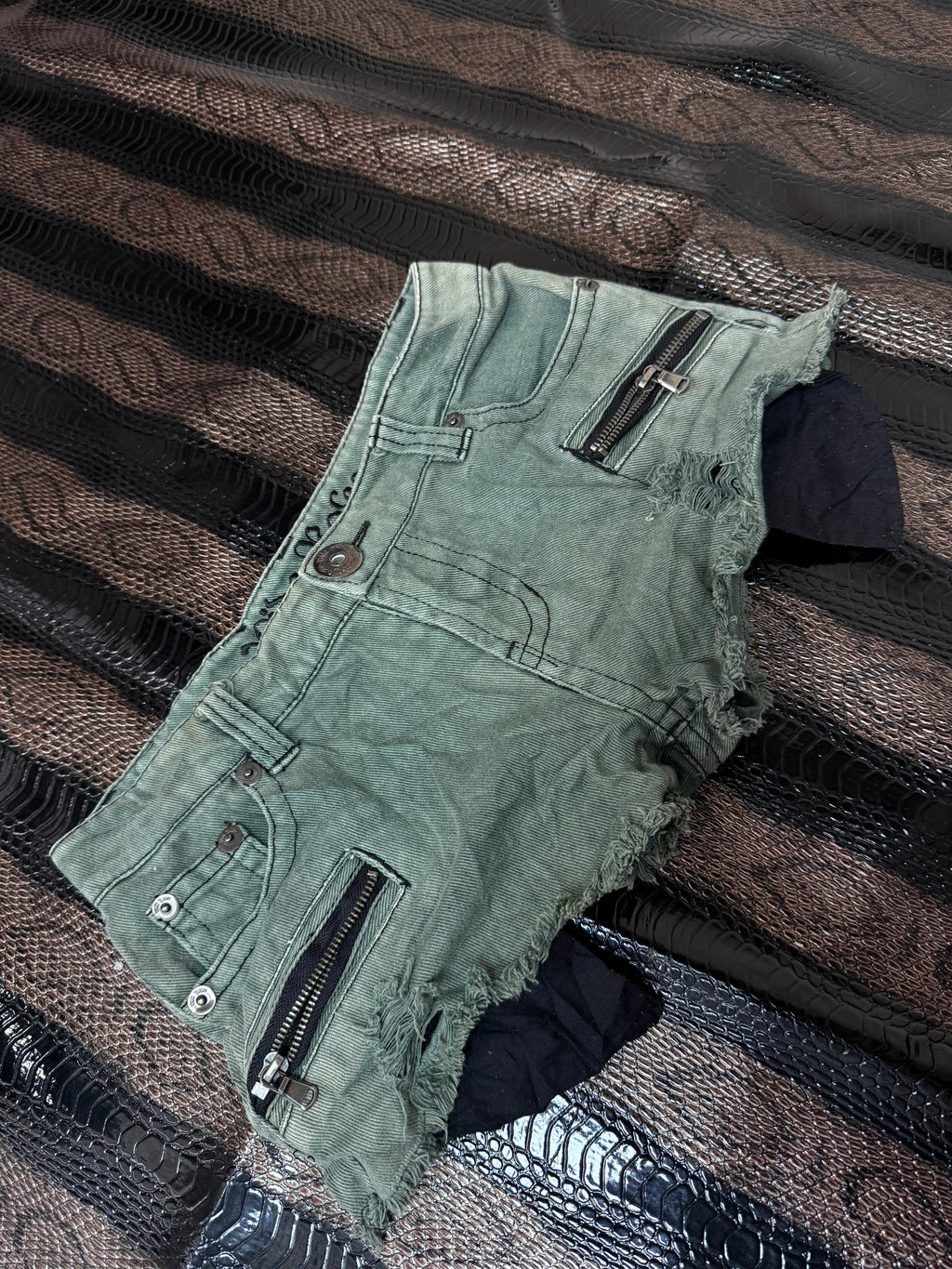 B2V SUMMER SHORTS 01༒