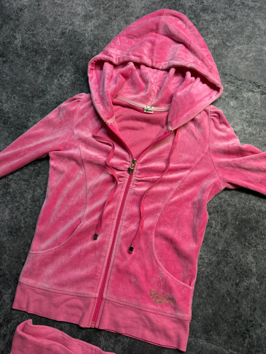 450826BAD2WEAR
