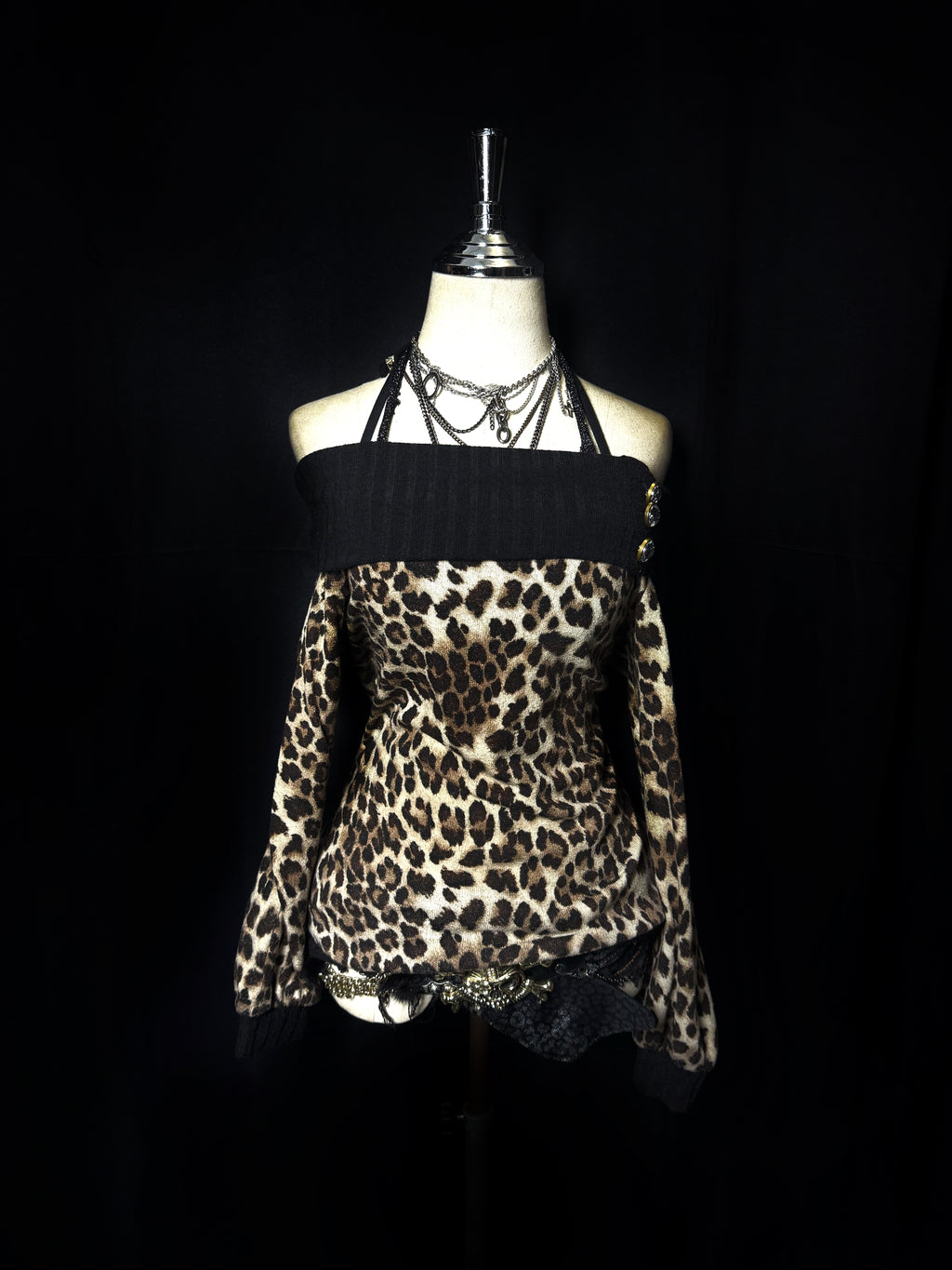 B2V-SKINNY LIP TANK TOP༒