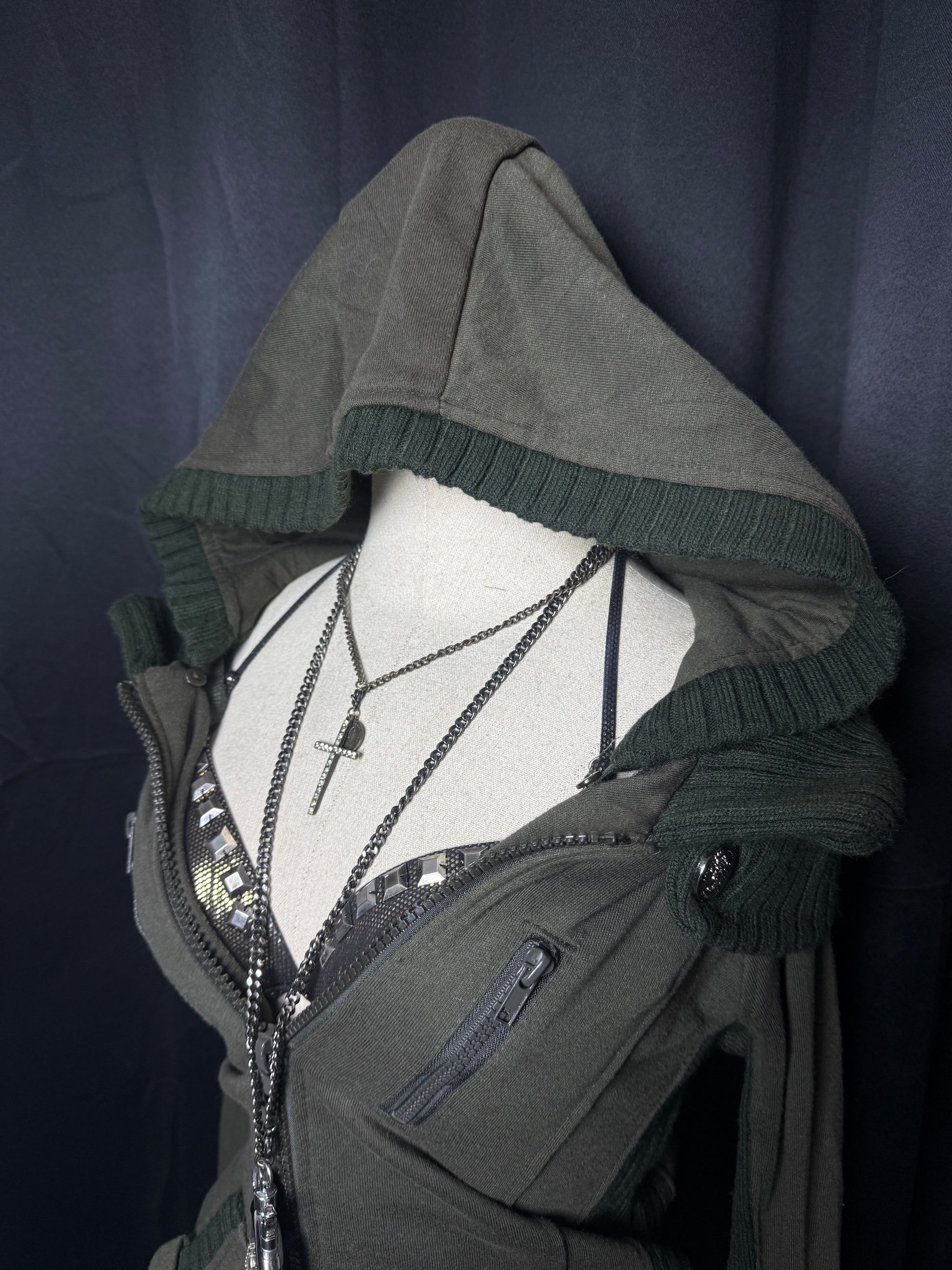 B2V-PRIVET BEACH HOODIE༒