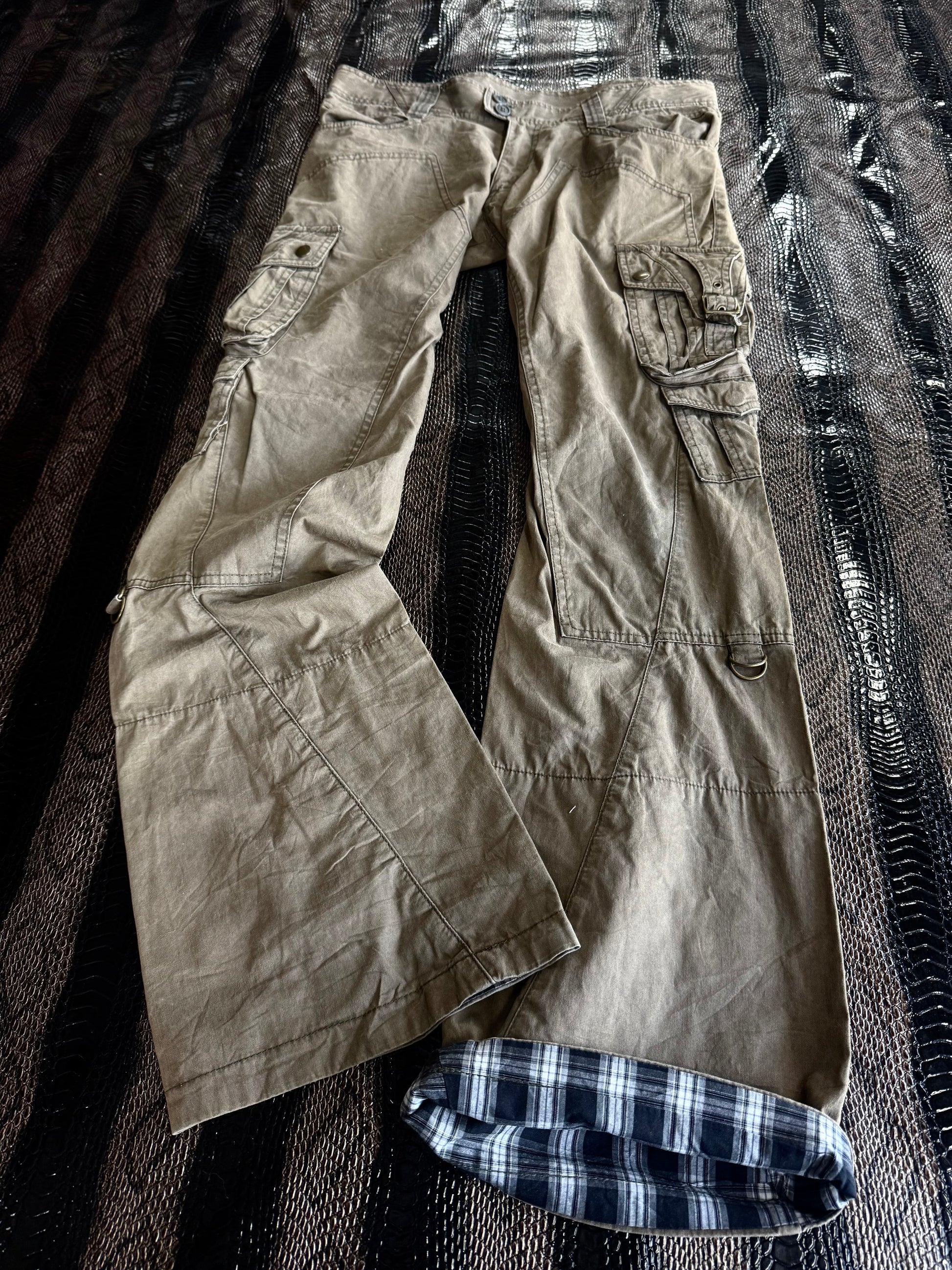 400626BAD2WEAR