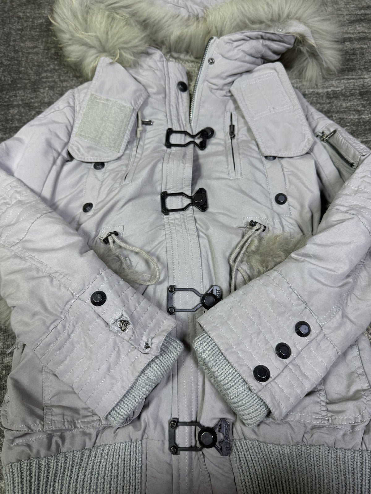 441026BAD2WEAR