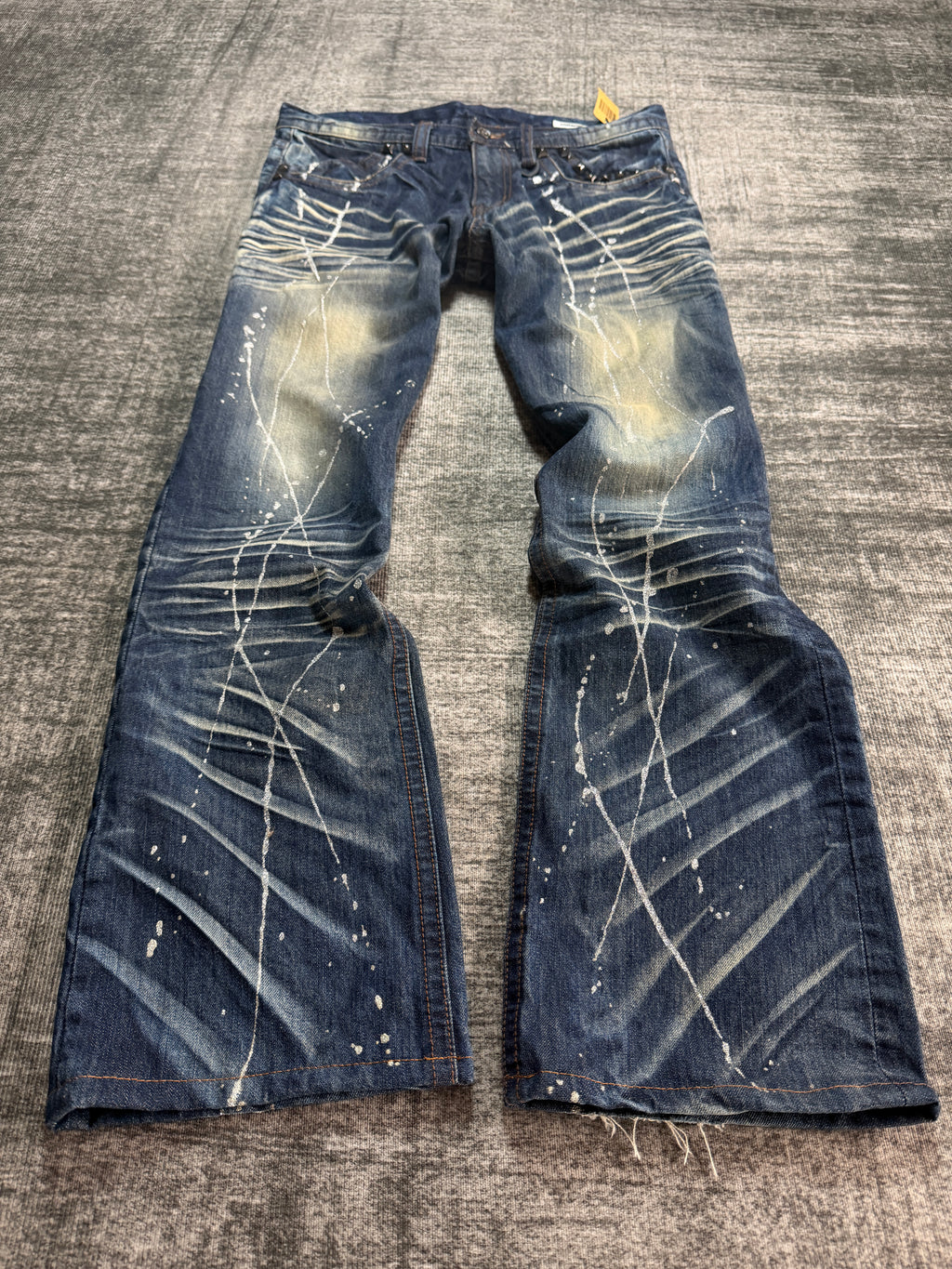 1940626BAD2WEAR