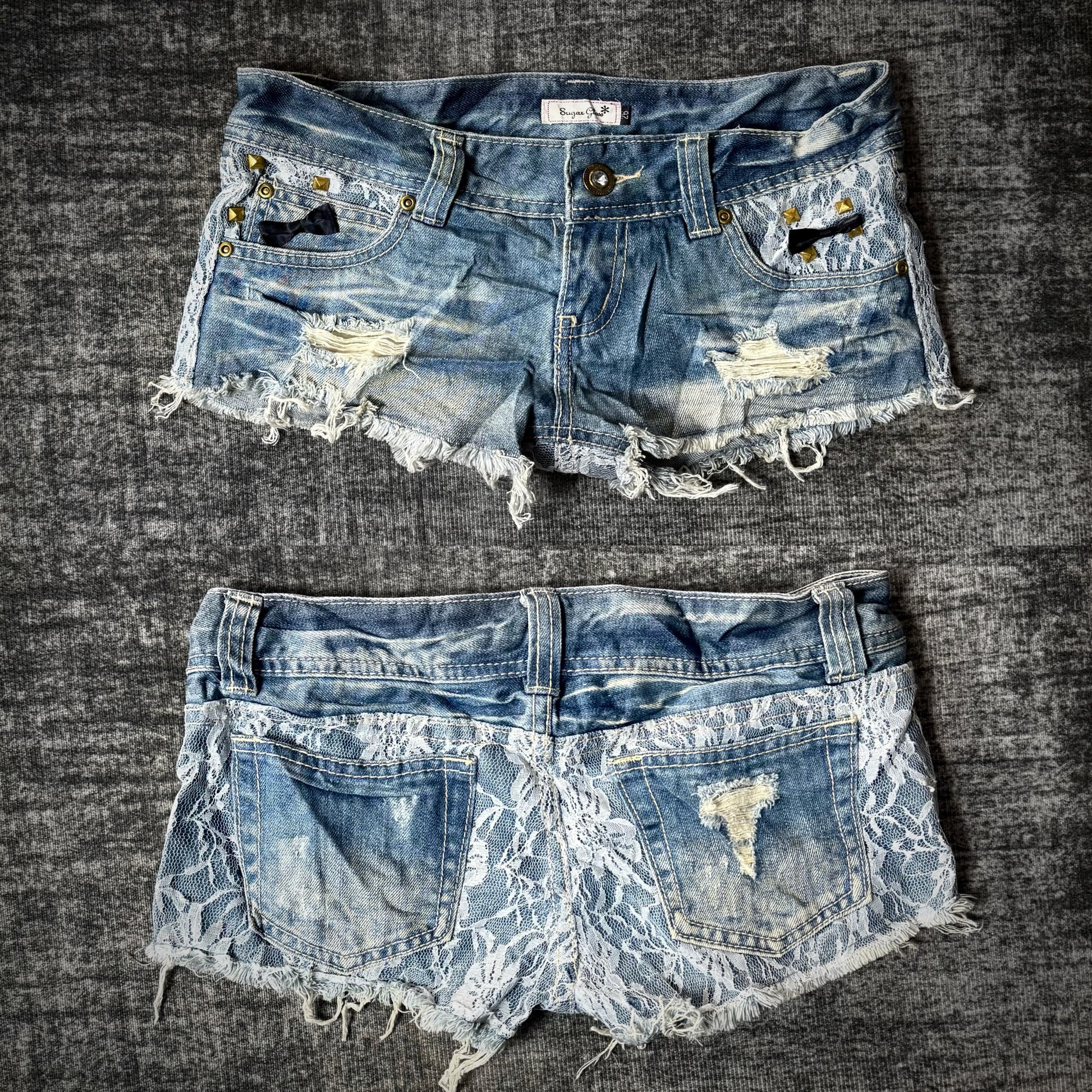 570926BAD2WEAR