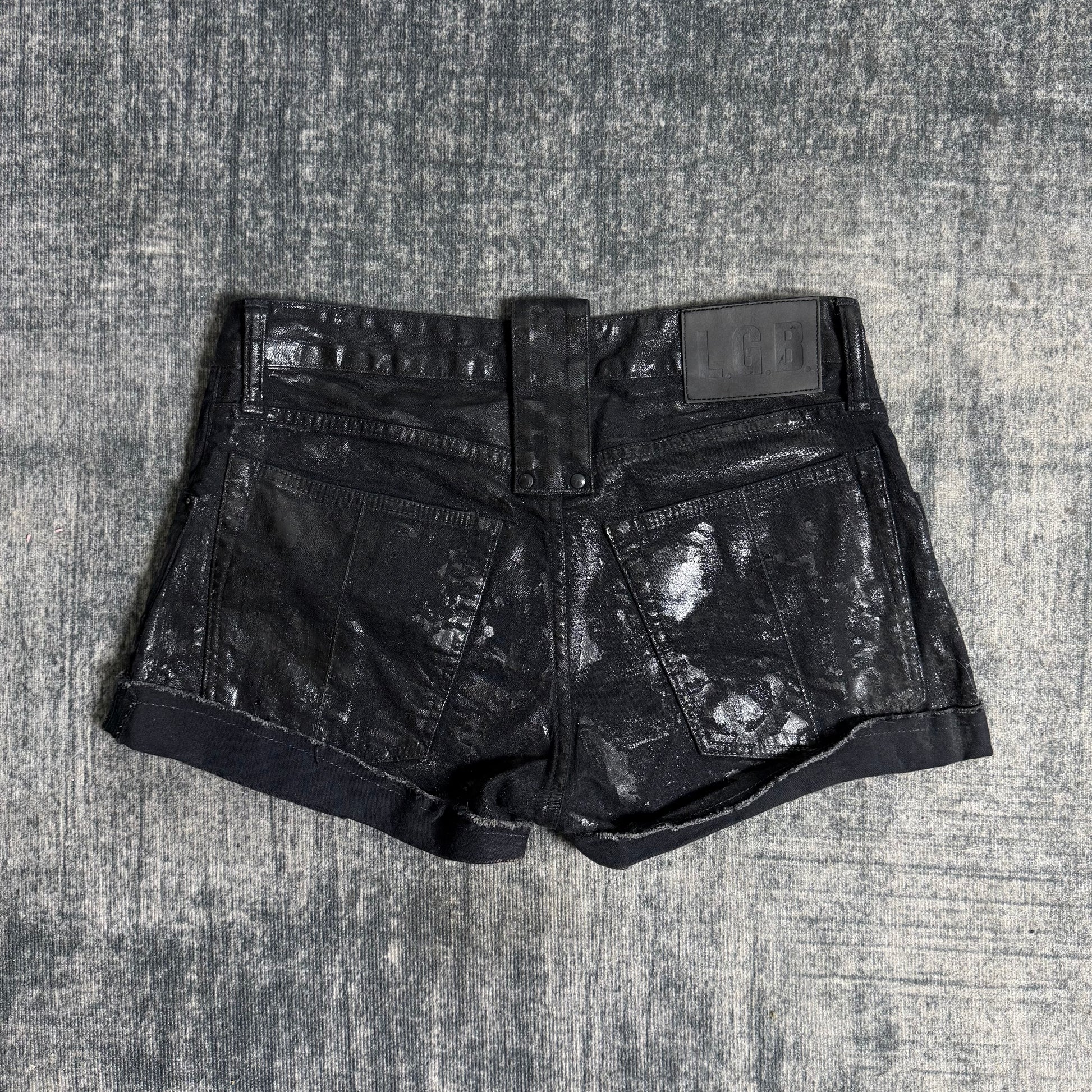 B2V-L.G.B SHORT༒
