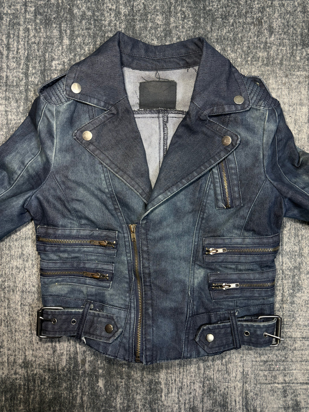 B2V- JIGGY JACKET༒